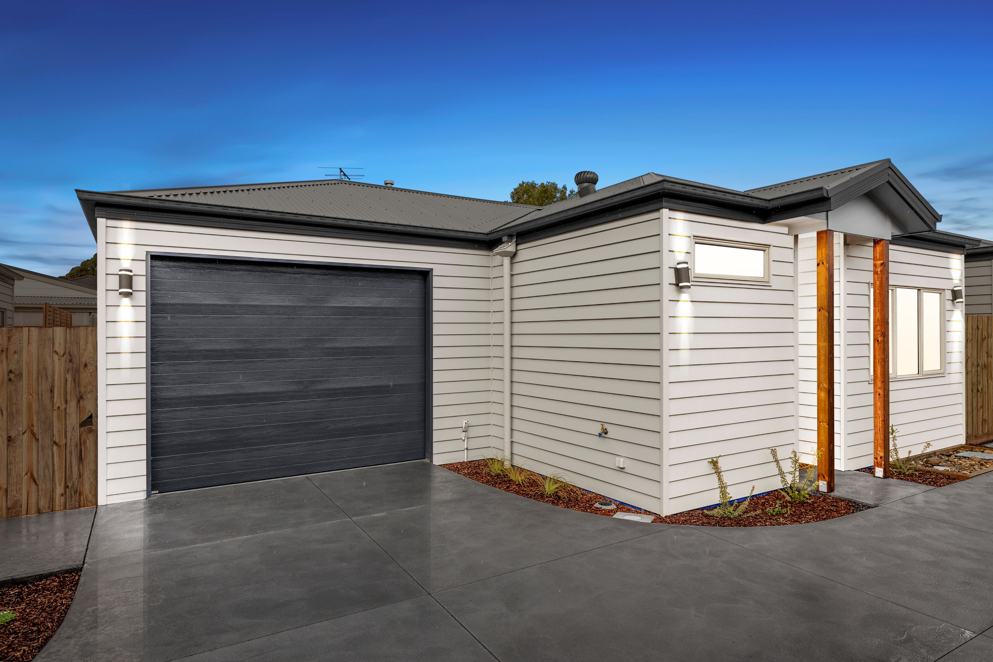 2 Kevin Court, Kilsyth VIC 3137