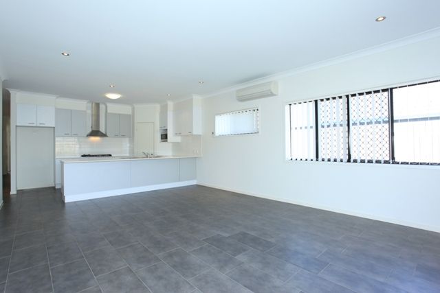37 Astley Parade, North Lakes, QLD 4509