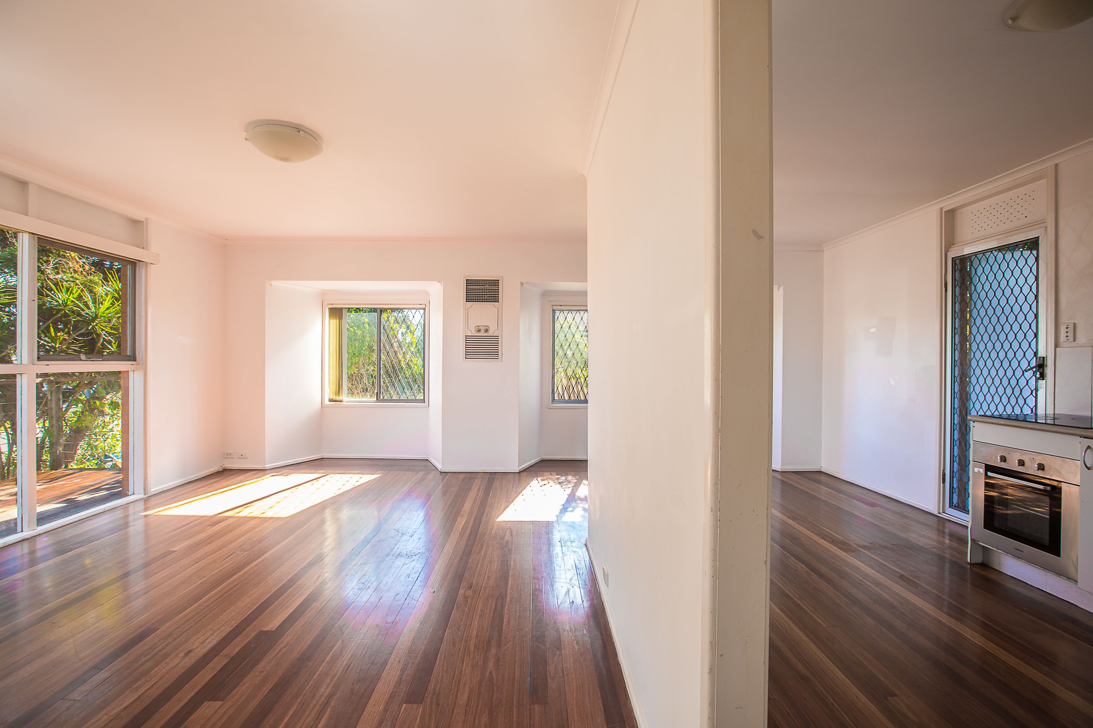 25 Sunset Boulevard, Surfers Paradise, QLD 4217