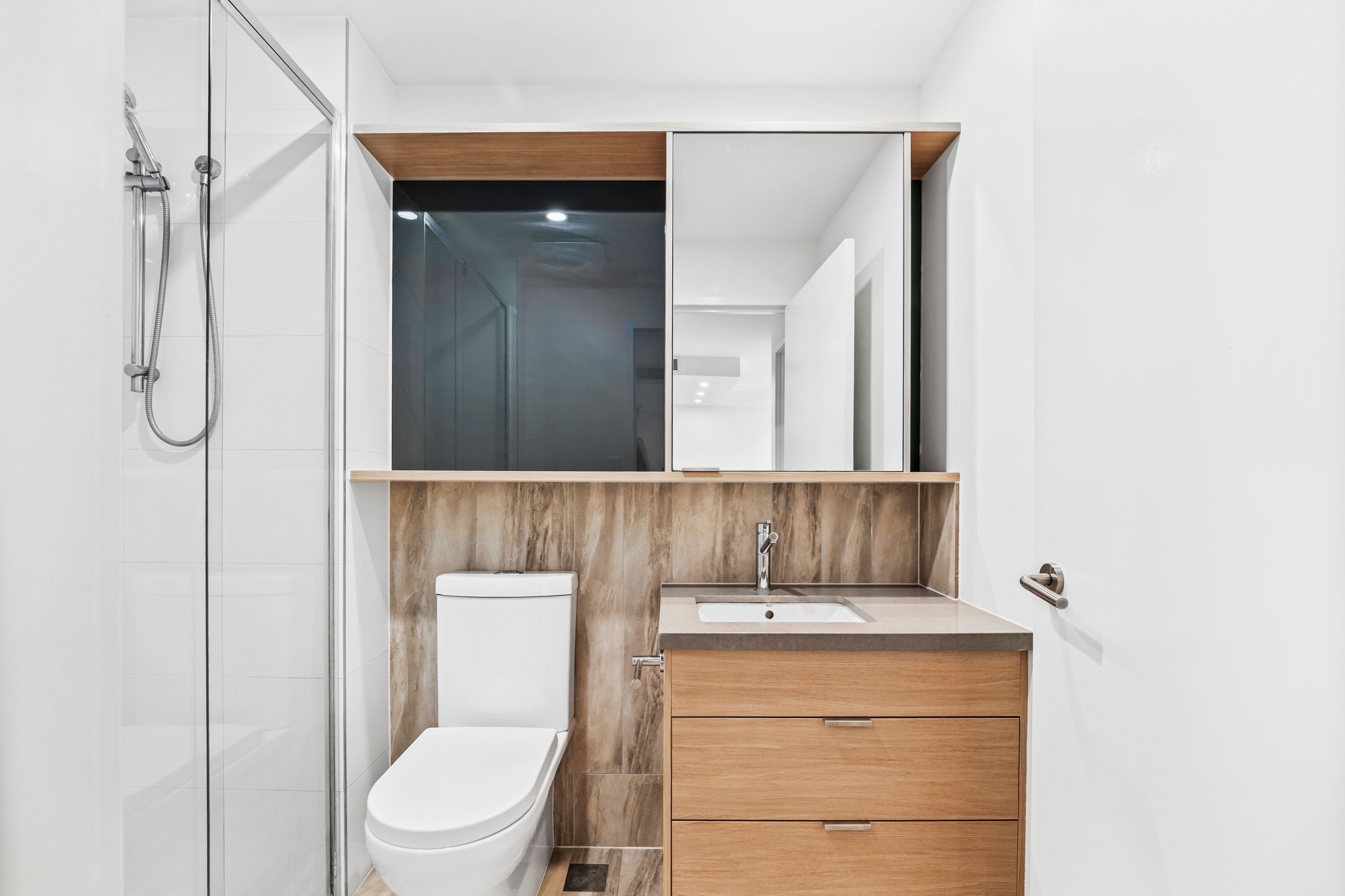 203/36 Anglesey Street — photo 14 of 23