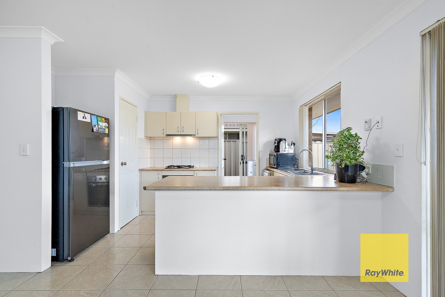 1/17 Elizabeth Street, East Cannington, WA 6107