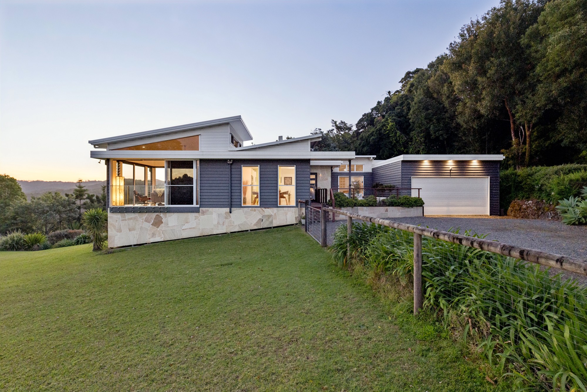 72 Mccarthy Shute Road, Maleny, QLD 4552