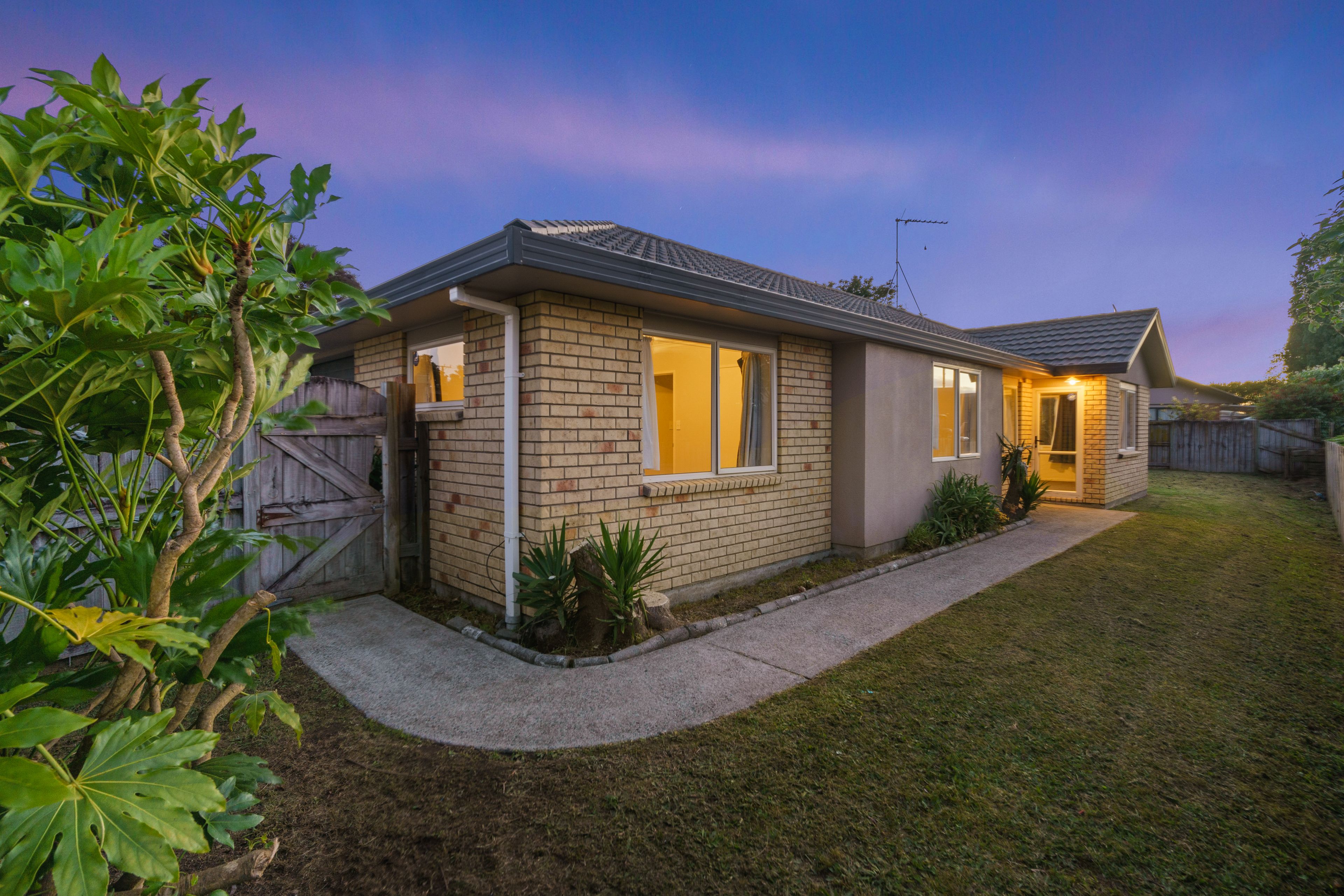 18 Oakleigh Avenue, Takanini, Papakura
