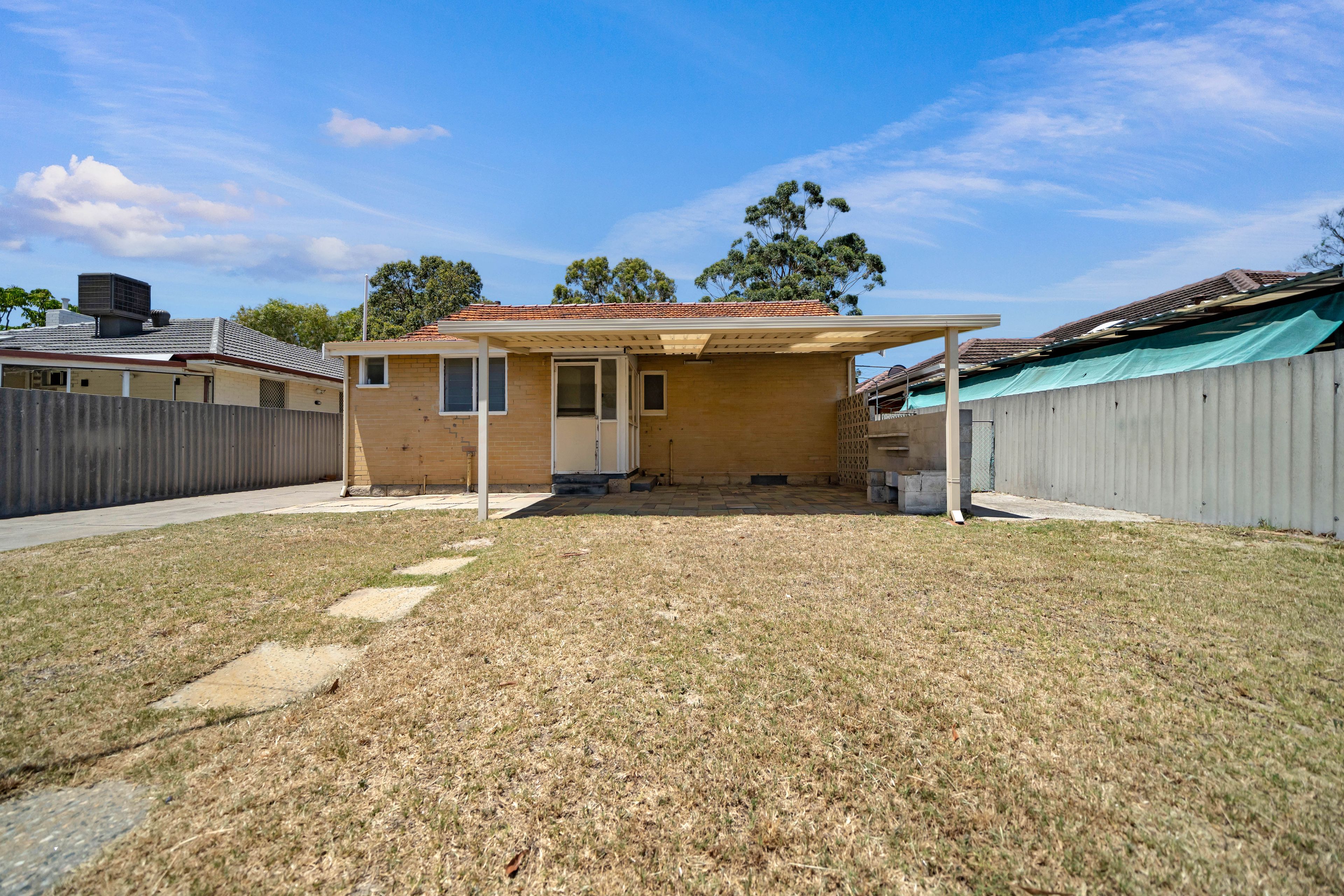 7 Hassett Street — photo 10 of 12