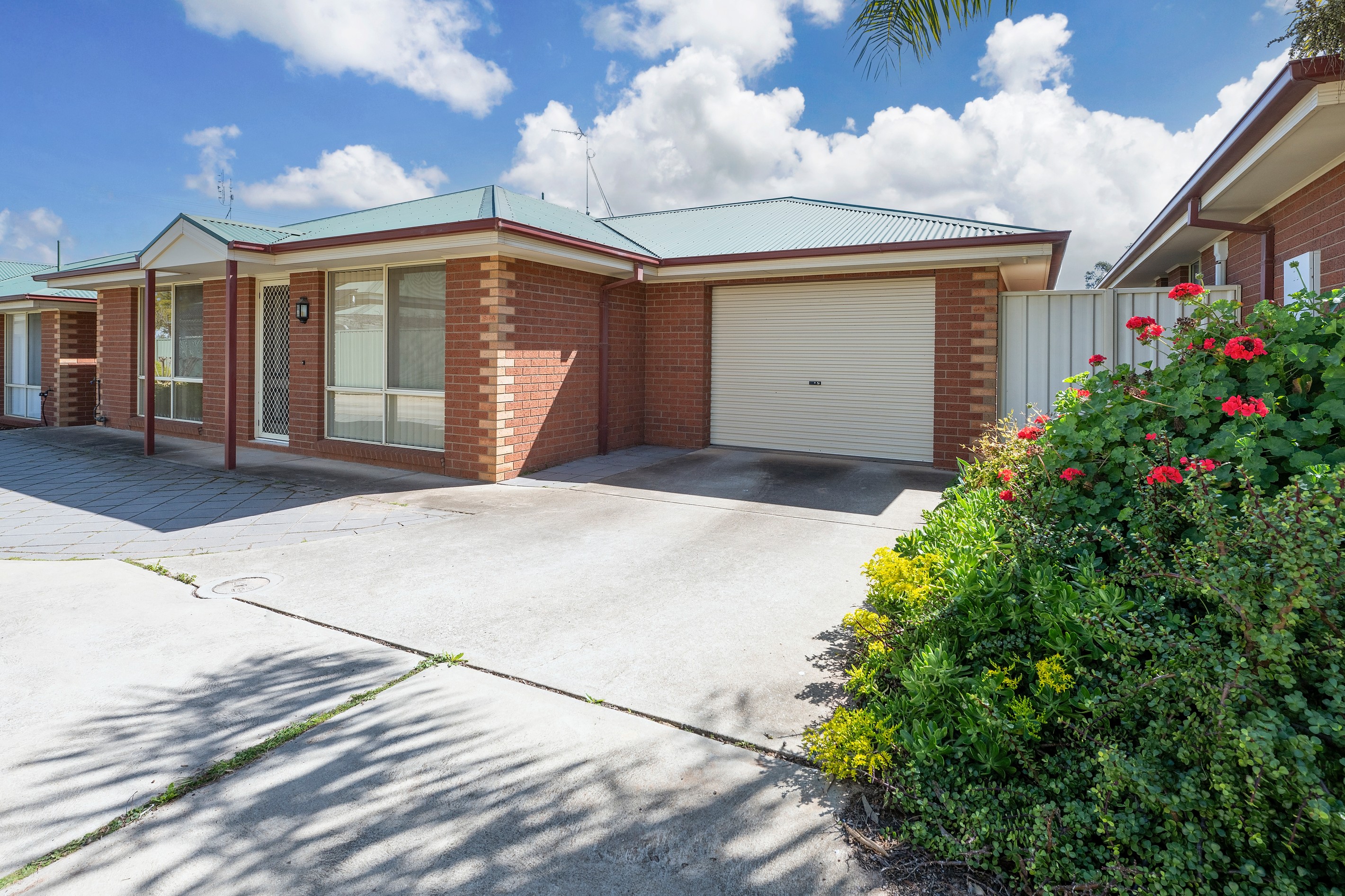 2/131 Stradbroke Avenue, Swan Hill, VIC 3585