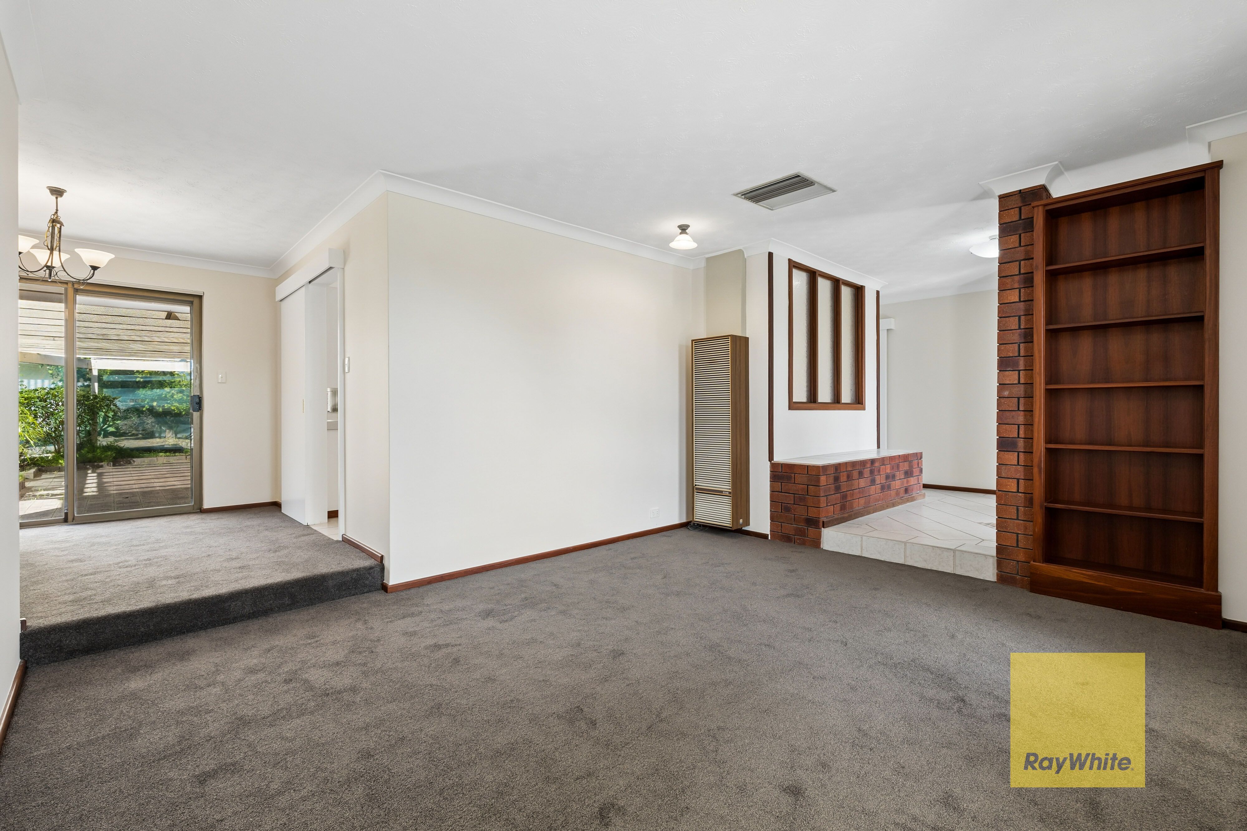 42 Kanangra Crescent — photo 6 of 18