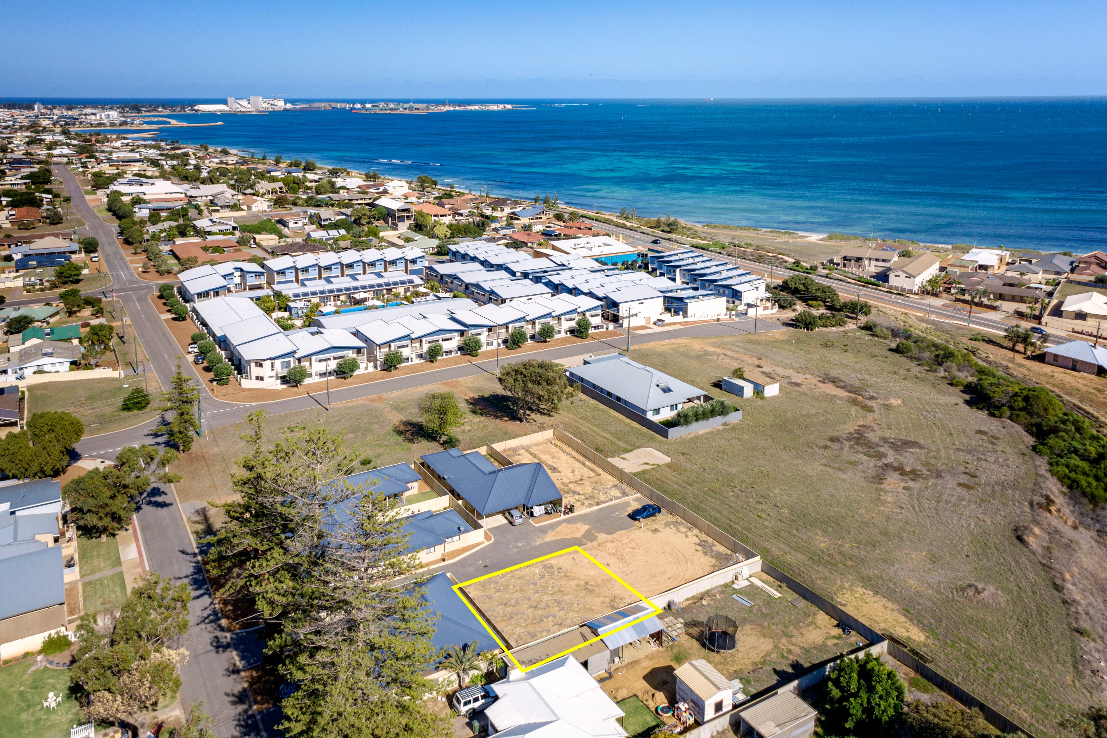 20 Nichols Street, Beresford WA 6530