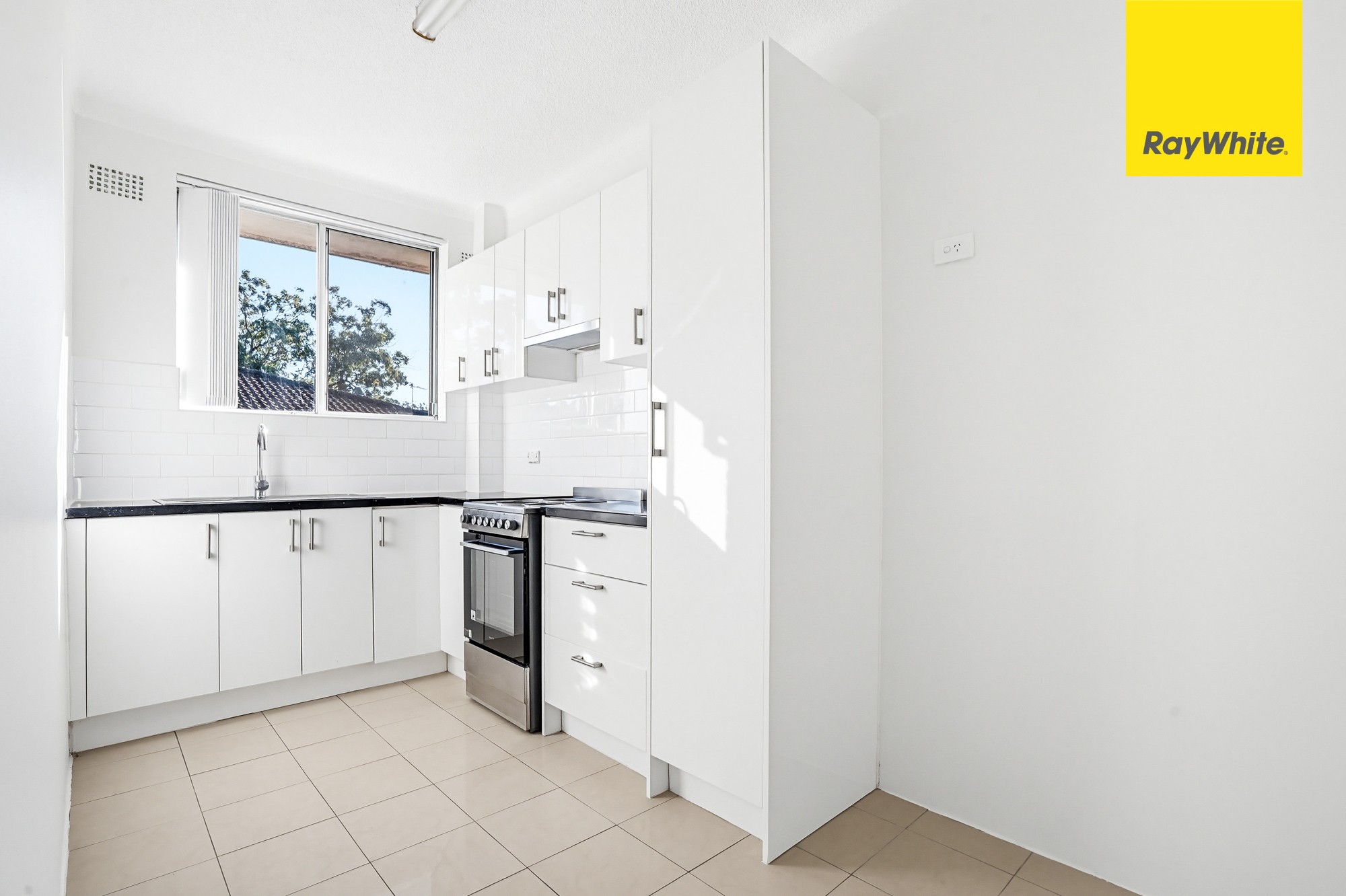 30/186-188 Sandal Crescent, Carramar, NSW 2163