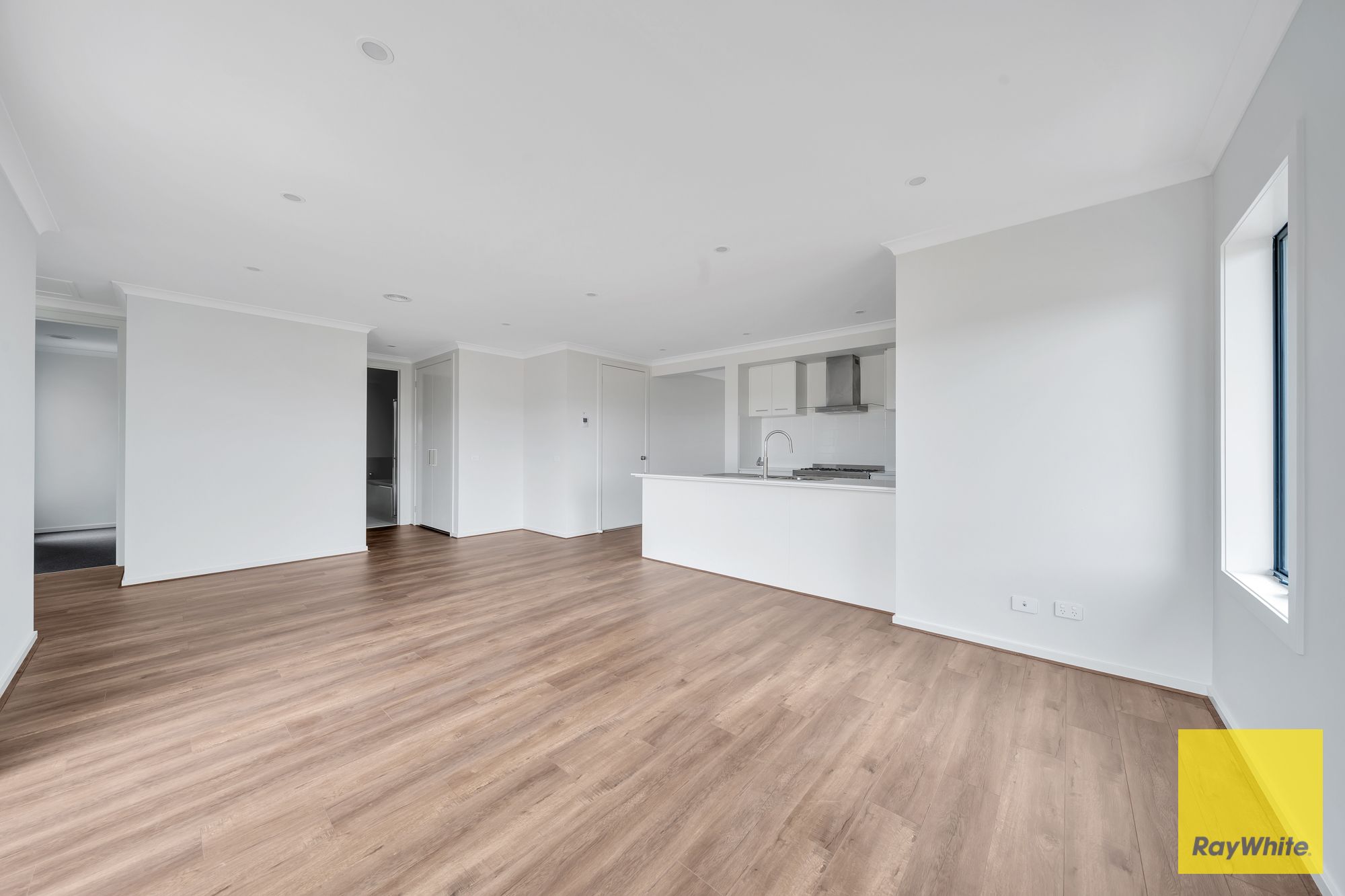 15 Fieldia Road — photo 5 of 13