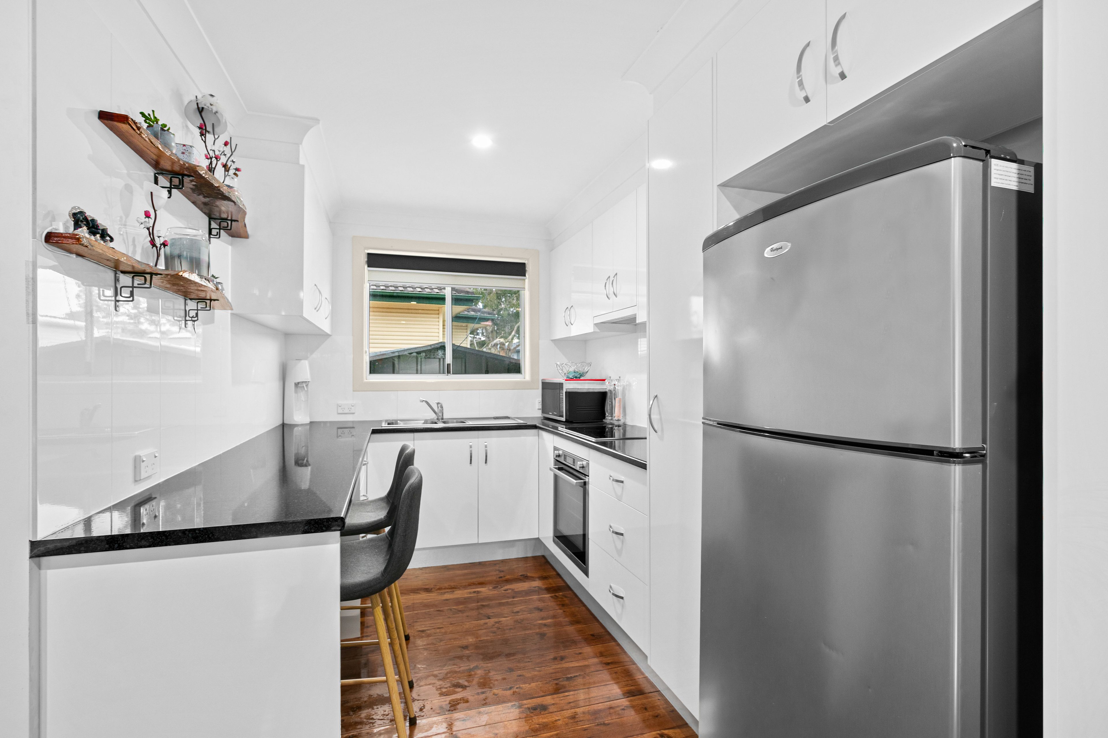 2/32 Roberts Avenue, Barrack Heights, NSW 2528