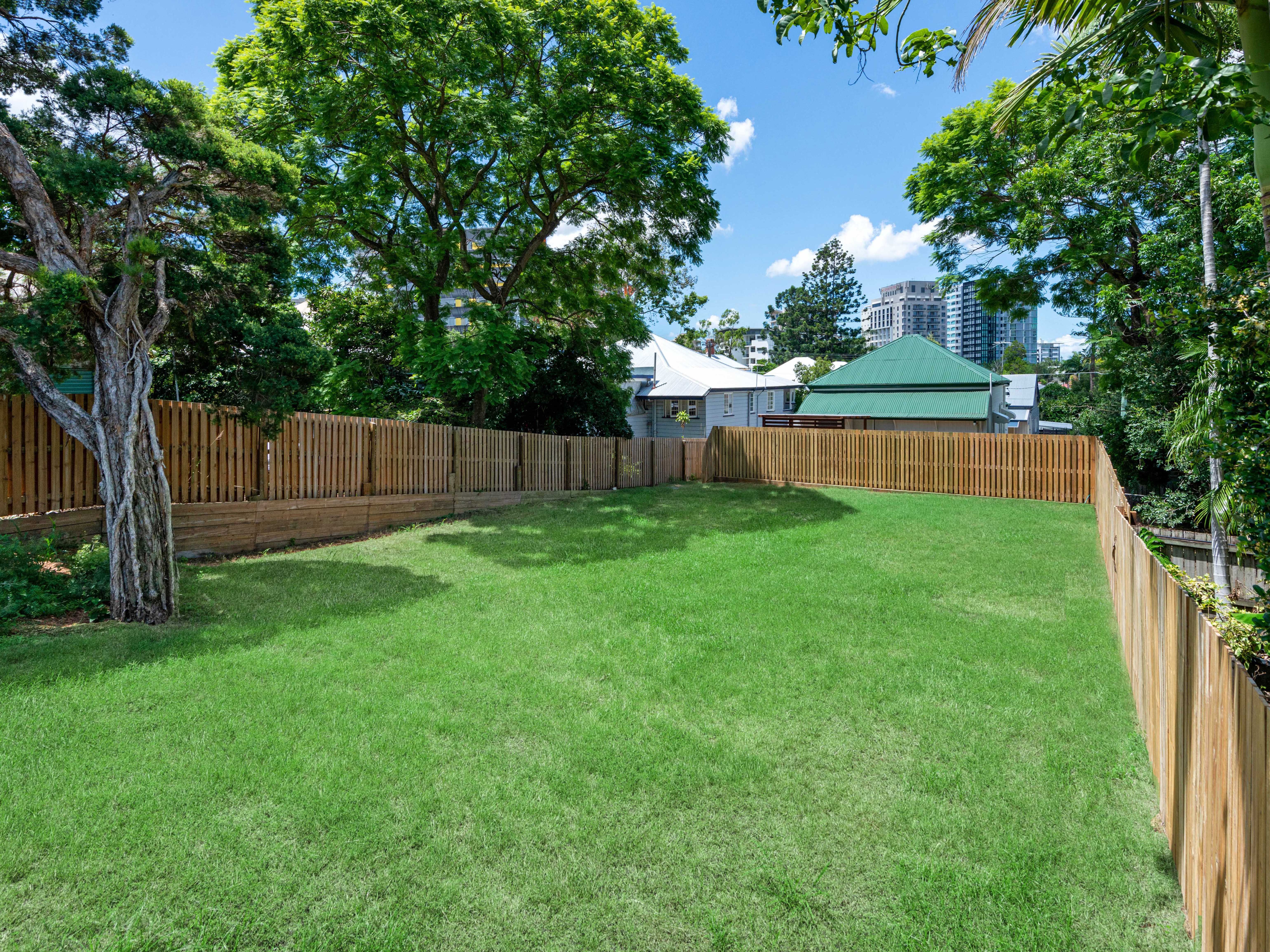 10 Quinton Street, Kangaroo Point, QLD 4169