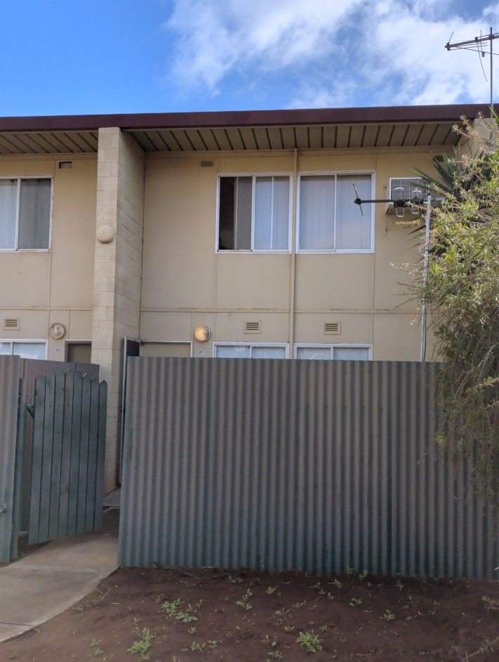 9F Hakea Street — photo from Ray White Kambalda