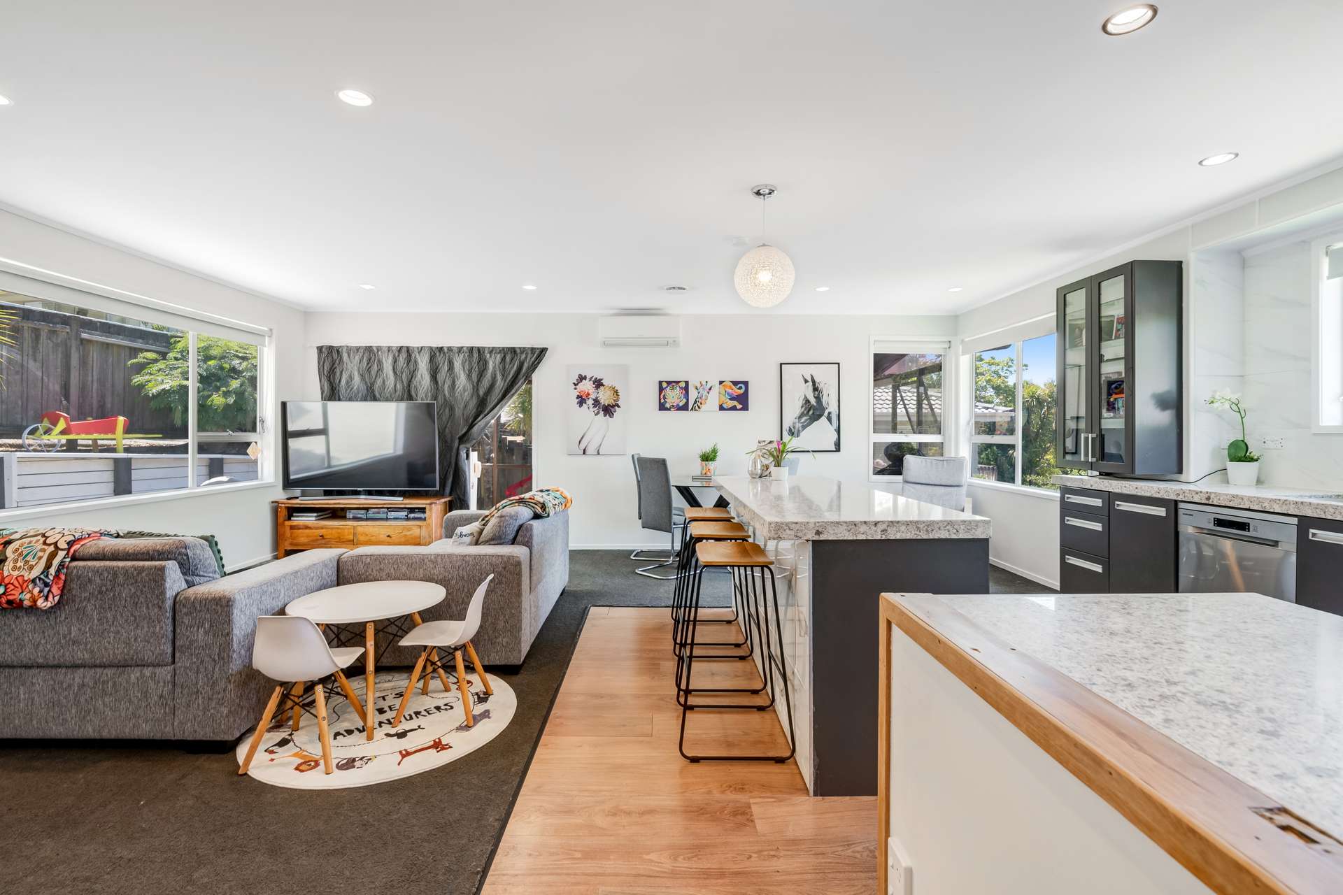 12 Airey Place photo 21