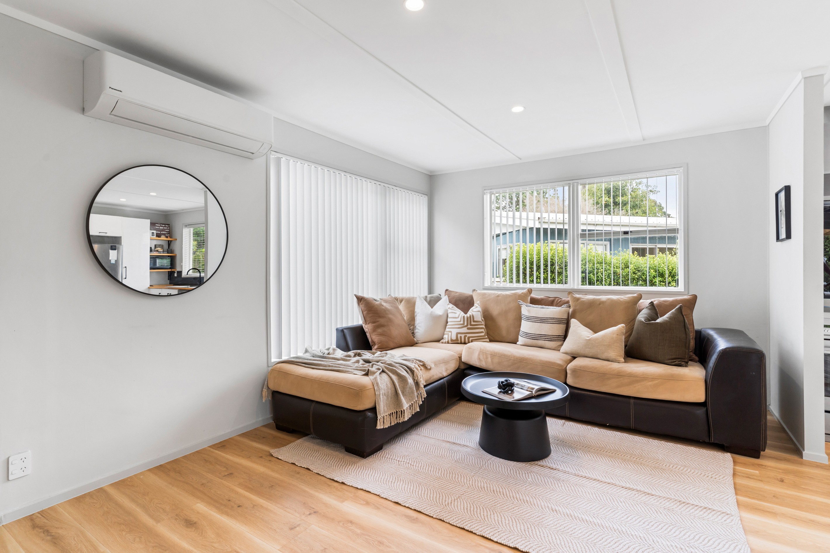 5 Maori Hut Road, Red Beach, Rodney