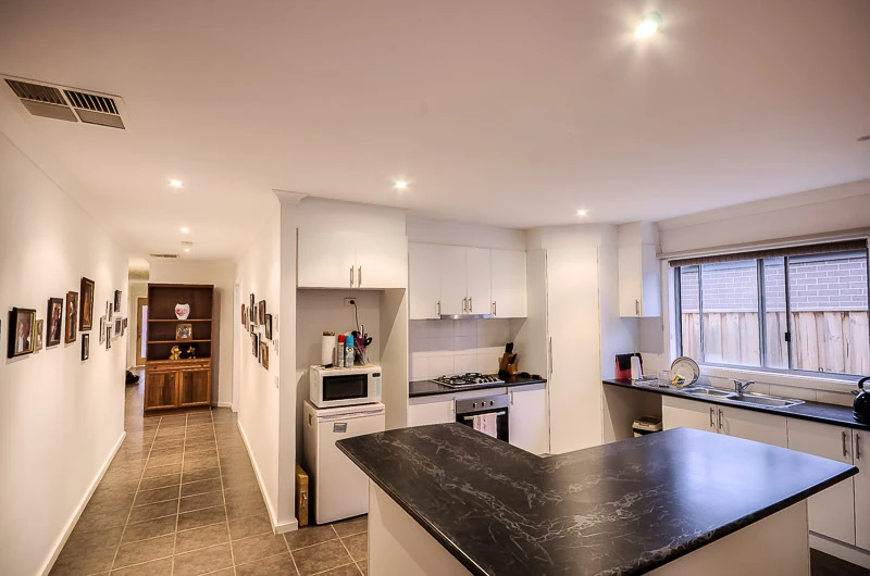 36 Larson Avenue, Tarneit, VIC 3029