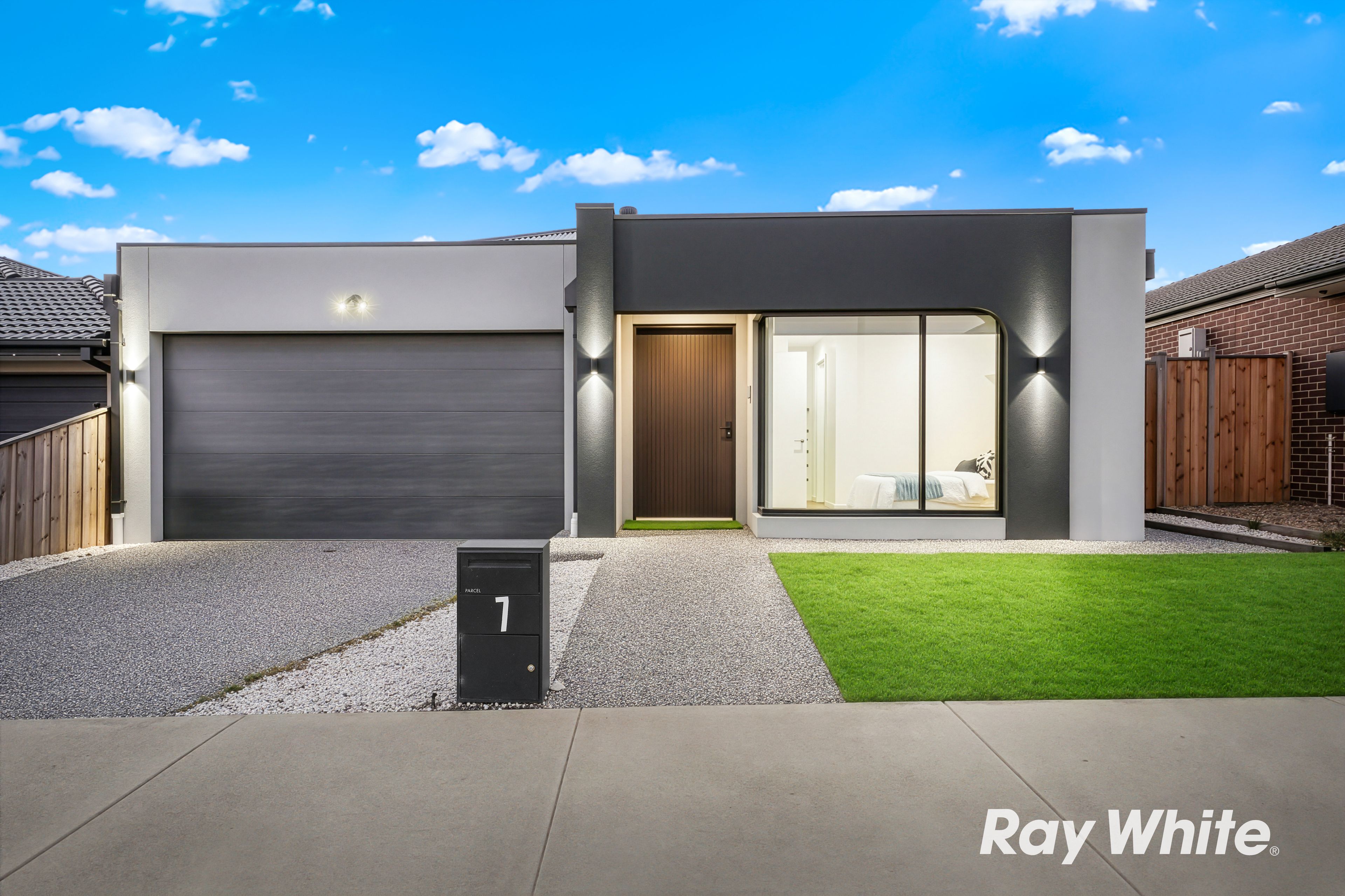 7 Denver Avenue — photo from Ray White Donnybrook