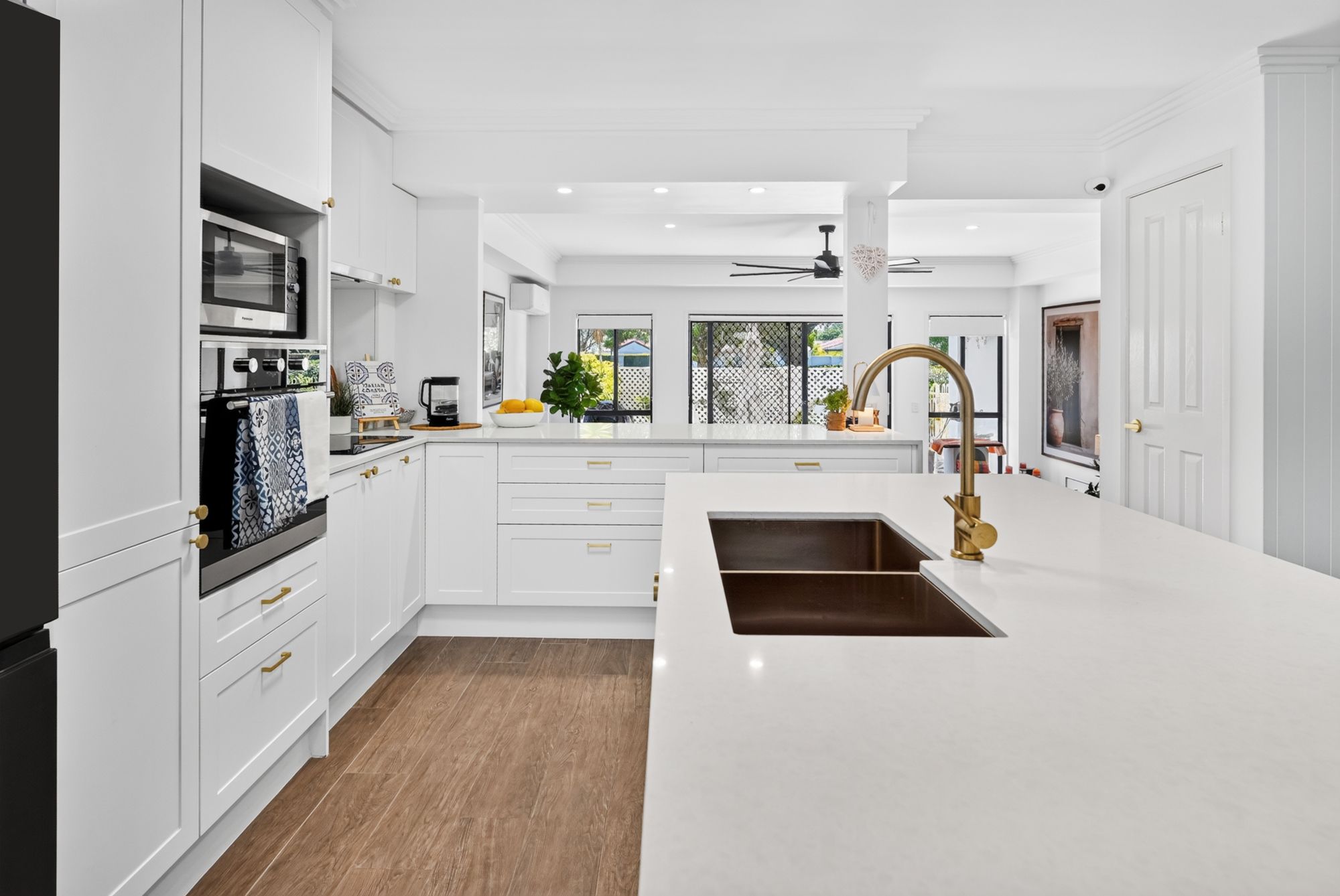 6/1 Bronberg Court — photo 8 of 30