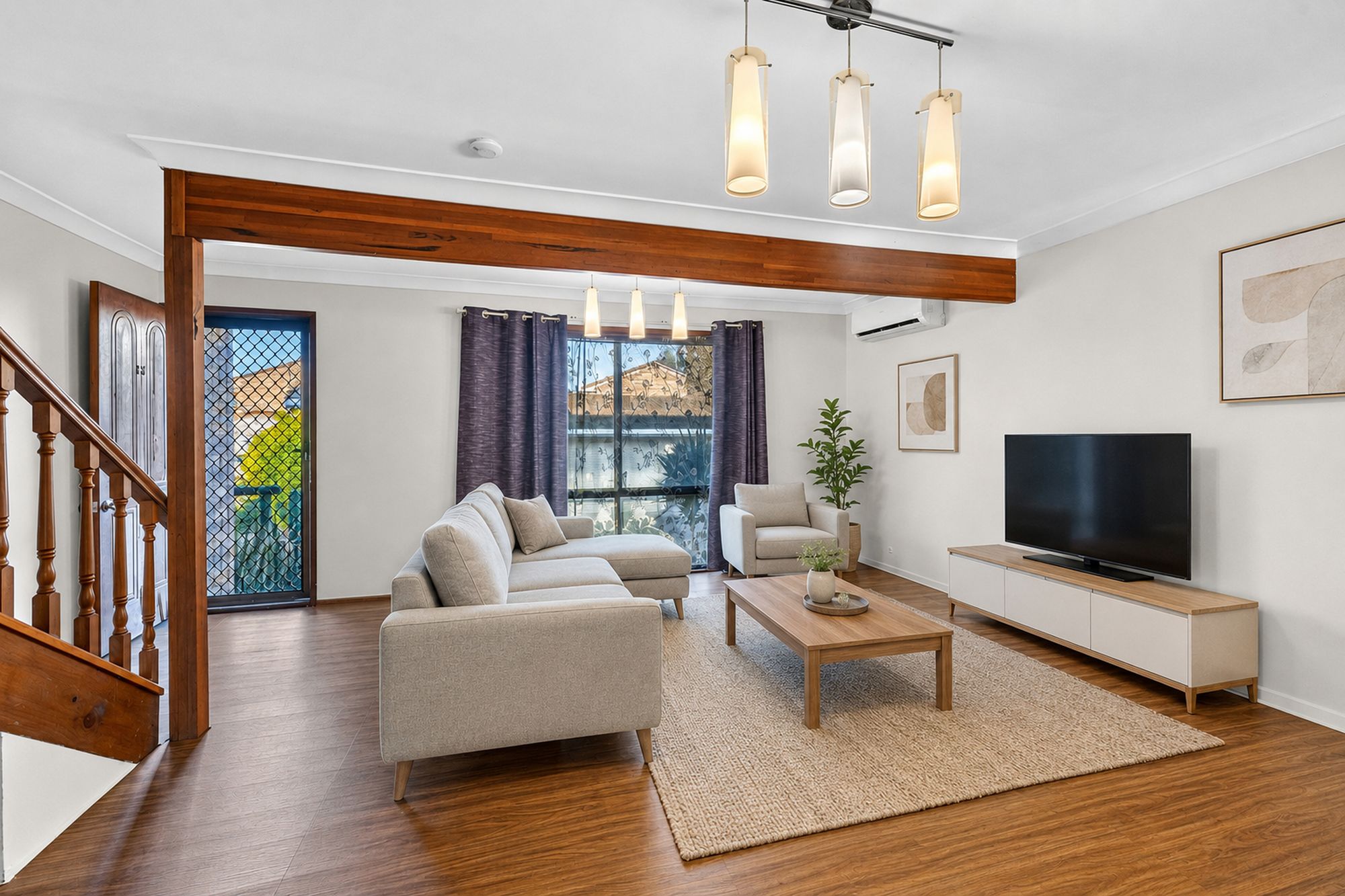 13/33 Bruce Road — photo 3 of 12