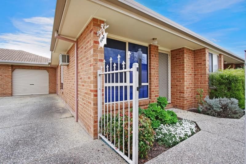 1/472 Breen Street, Lavington, NSW 2641