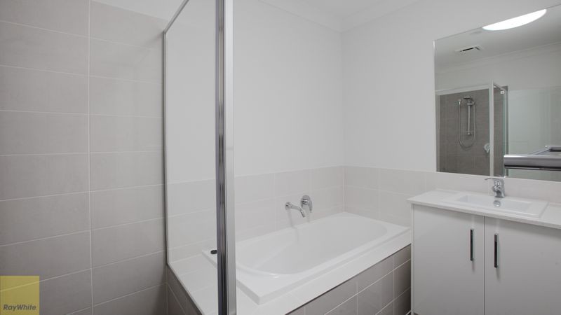 1/1 Ibis Place, Redbank Plains, QLD 4301