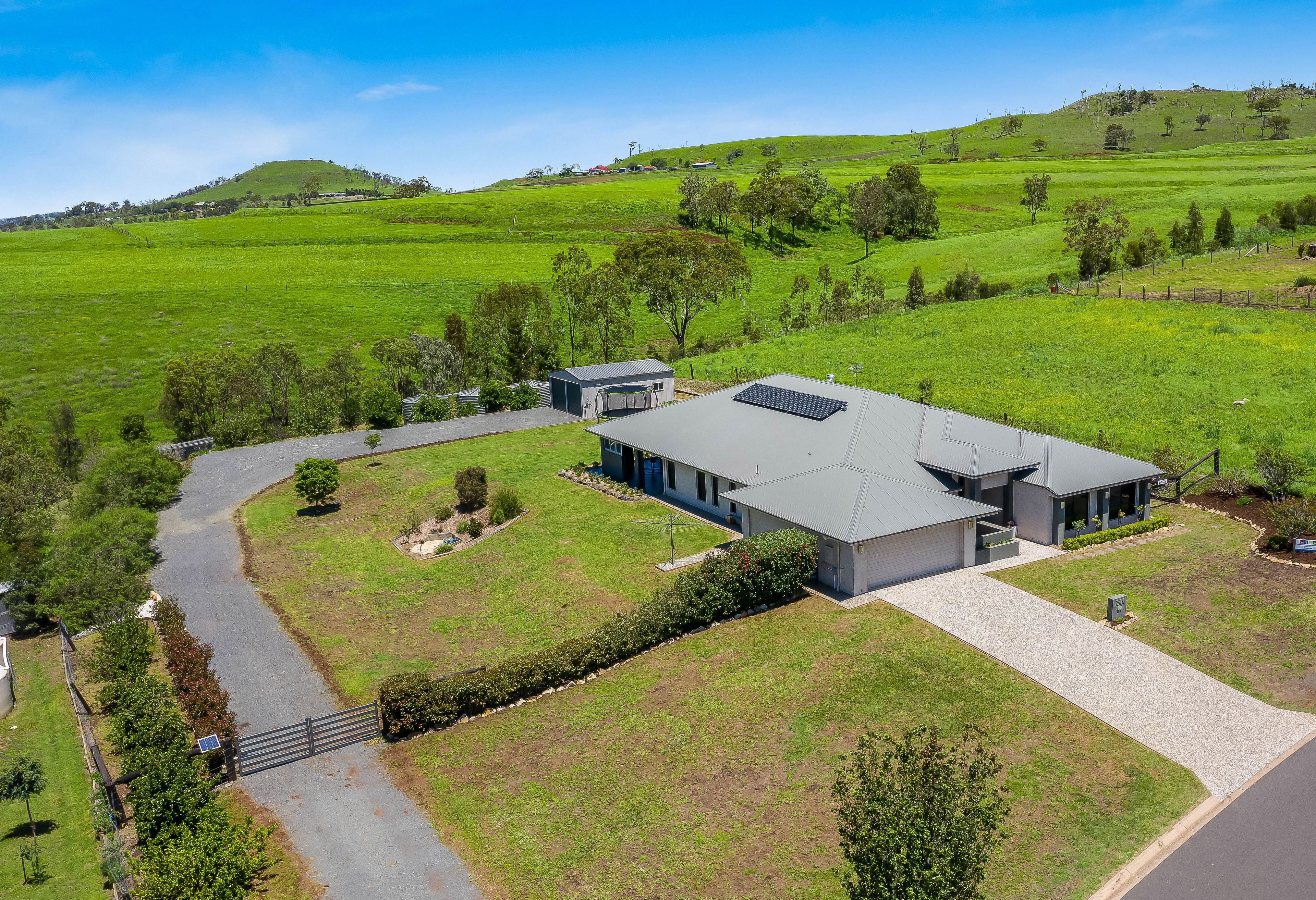 25 Northerly Drive, Hodgson Vale QLD 4352