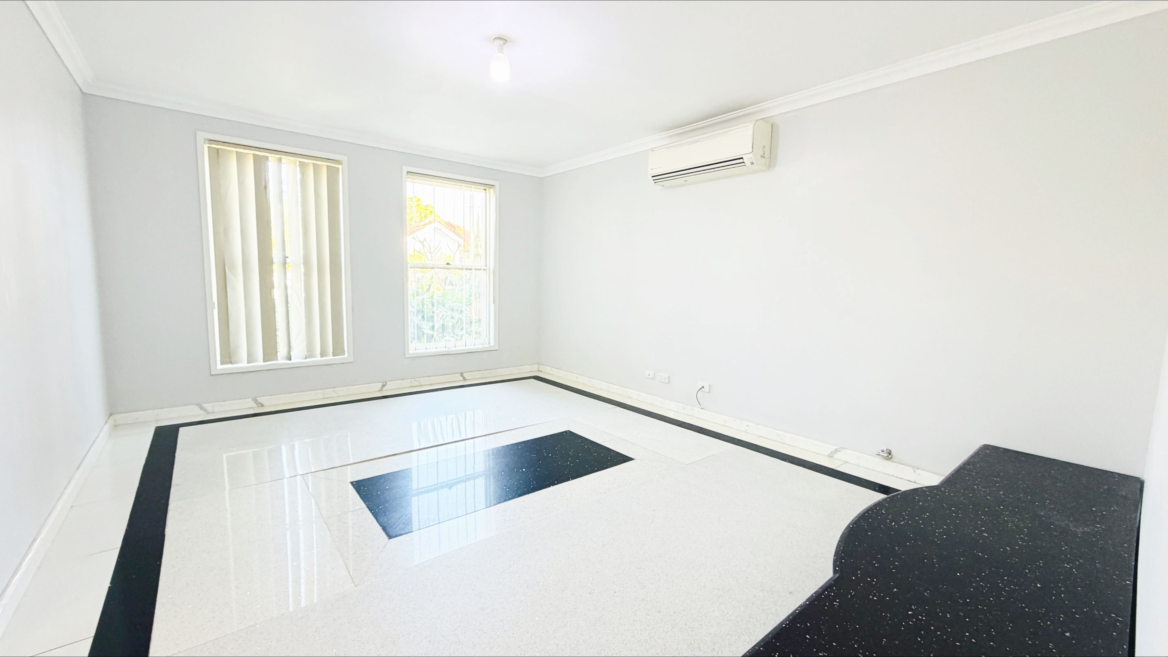 85 Earl Street — photo 10 of 10