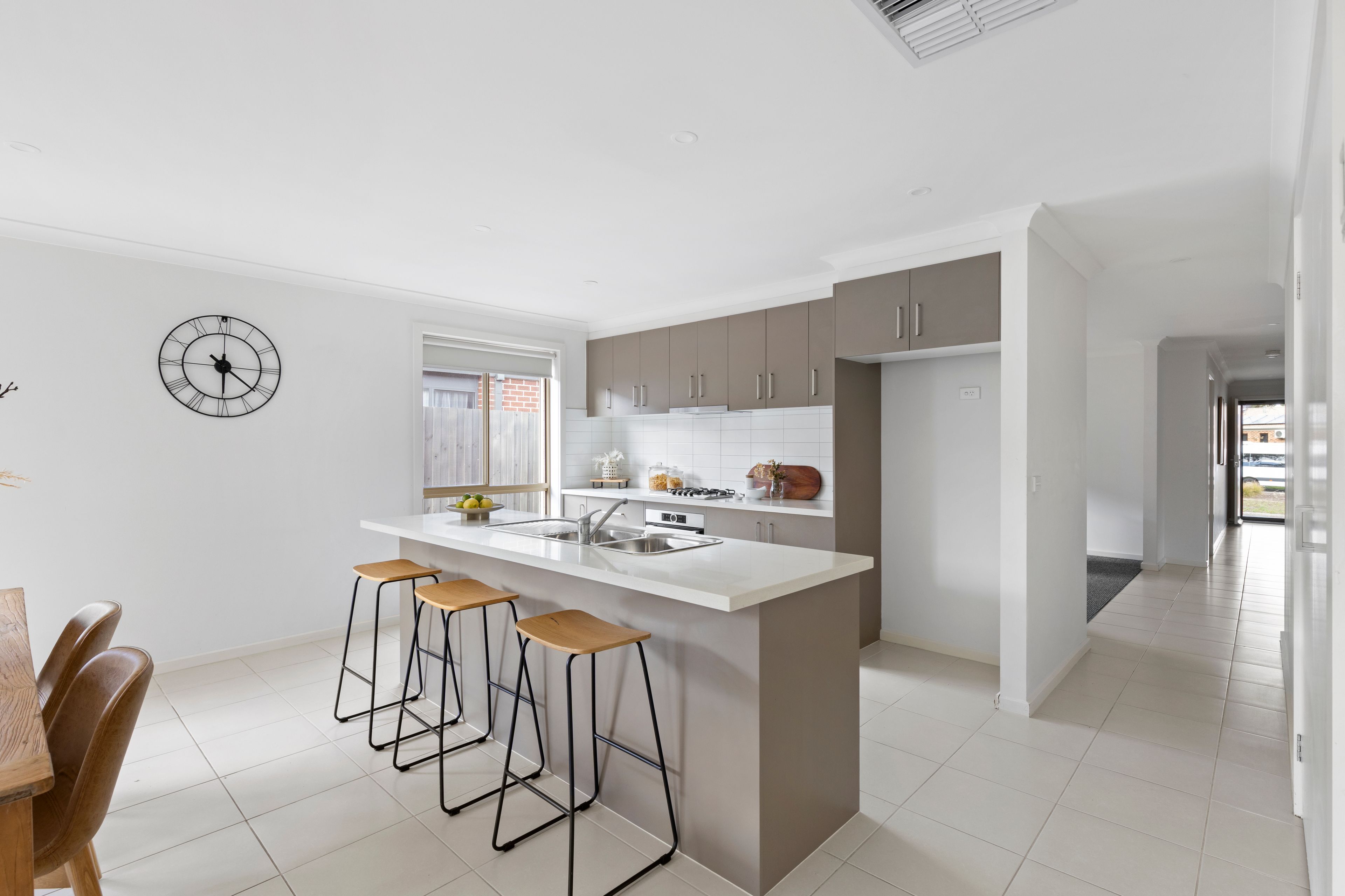 113 Grange Drive, South Morang, VIC 3752