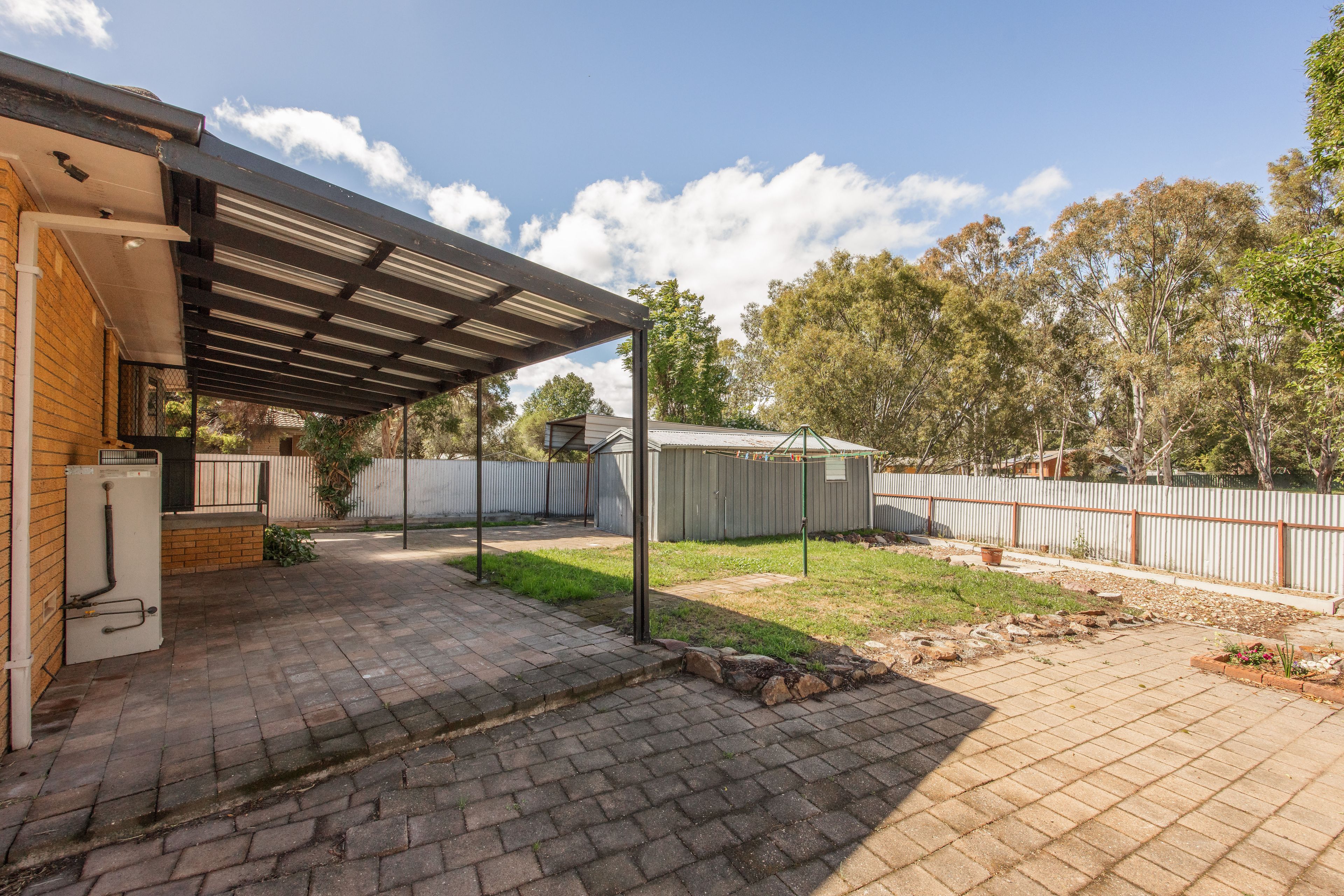 585 Kurnell Street — photo 6 of 6