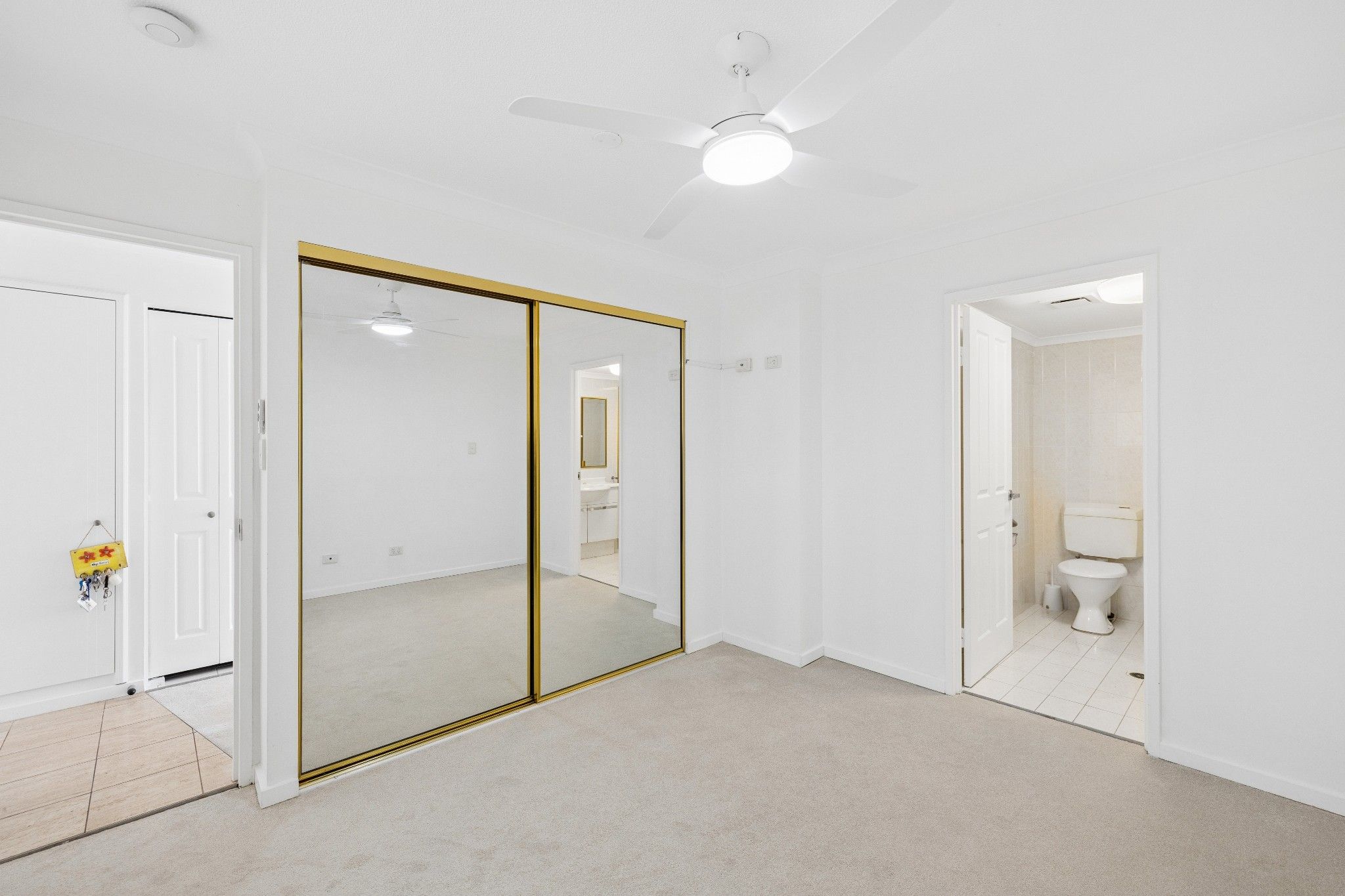 45/510 Marine Parade — photo 9 of 23