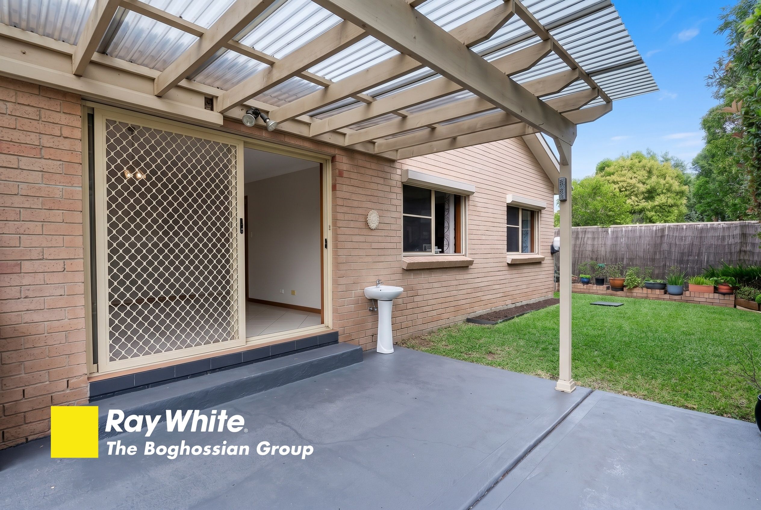 5/38-40 Doyle Road — photo 4 of 8