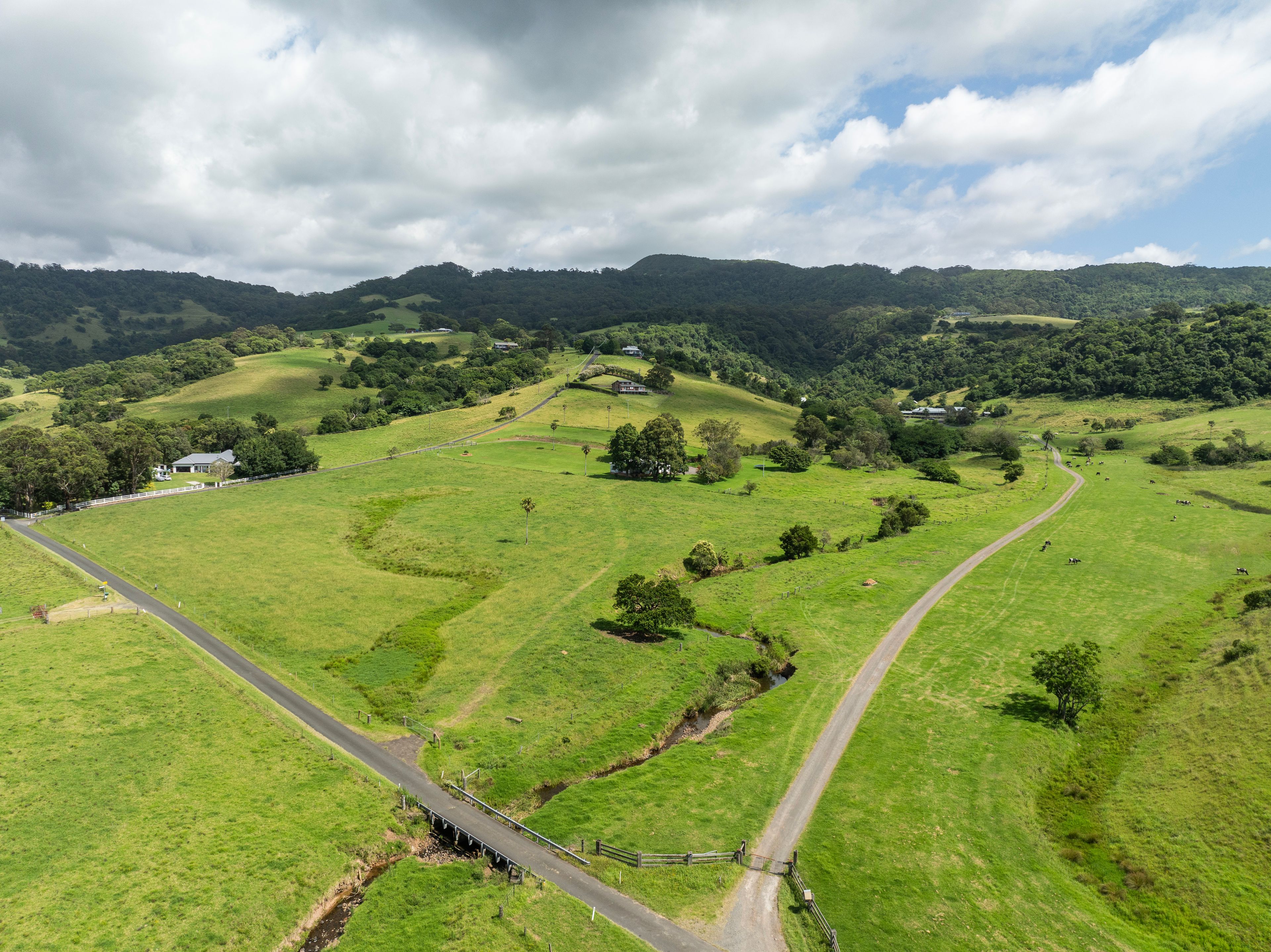'The Hill Block' 130 Rose Valley Road — photo 10 of 13