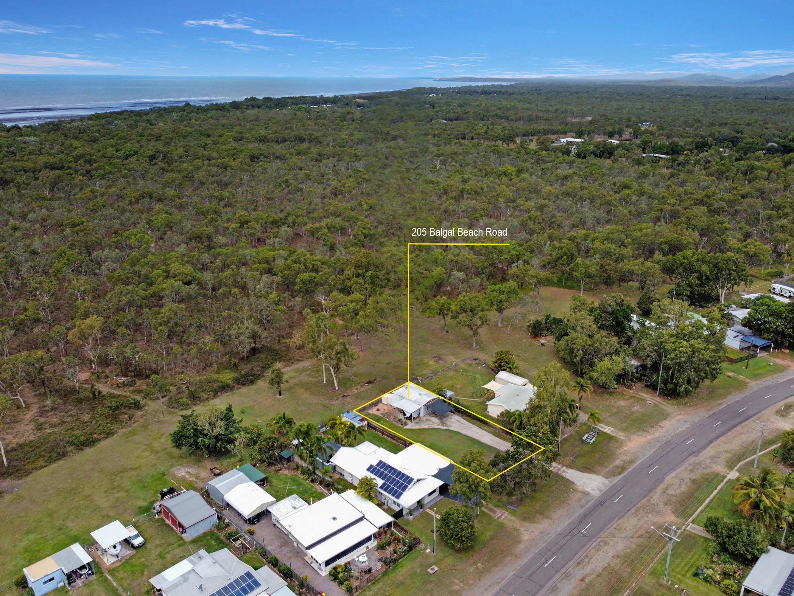 205 Balgal Beach Road, Balgal Beach QLD 4816