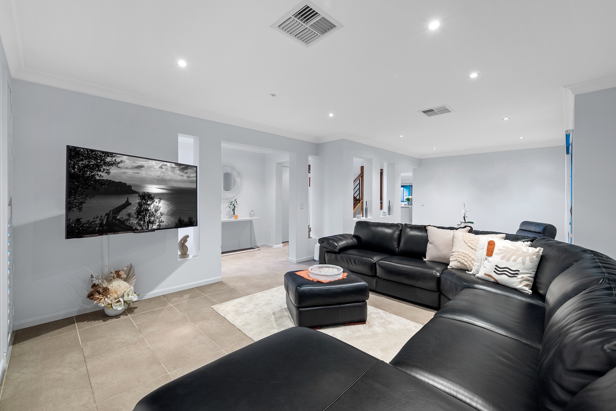 20 Atlantic Boulevard, Glenfield, NSW 2167