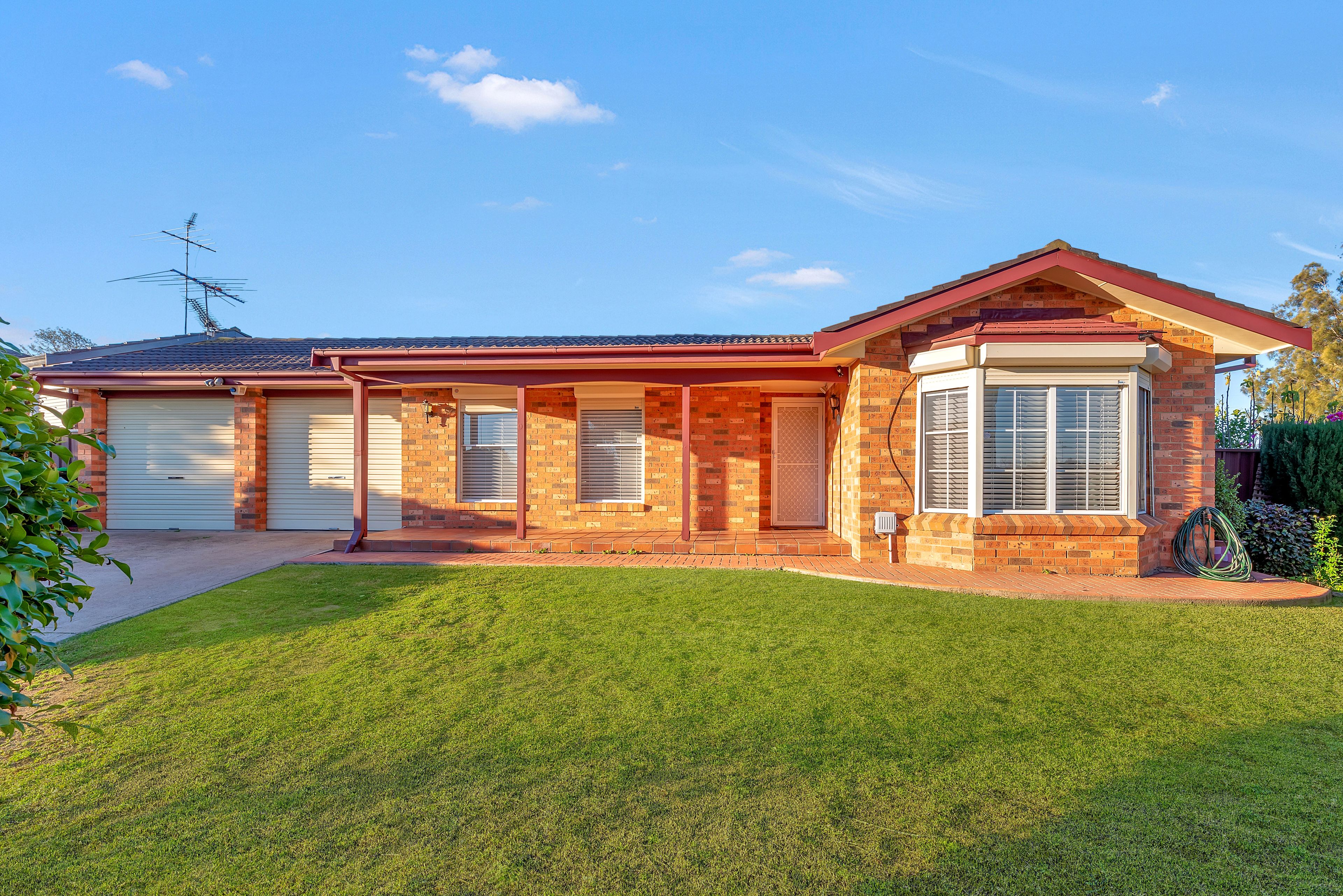 9 Flinders Crescent