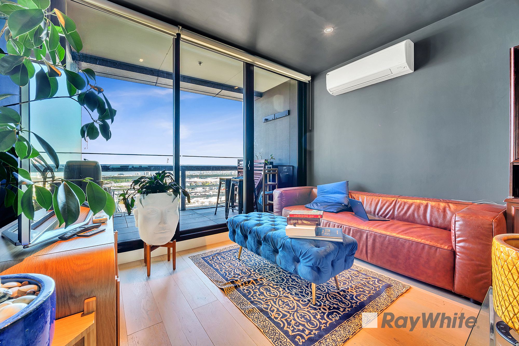 2607N/889 Collins Street, Docklands, VIC 3008