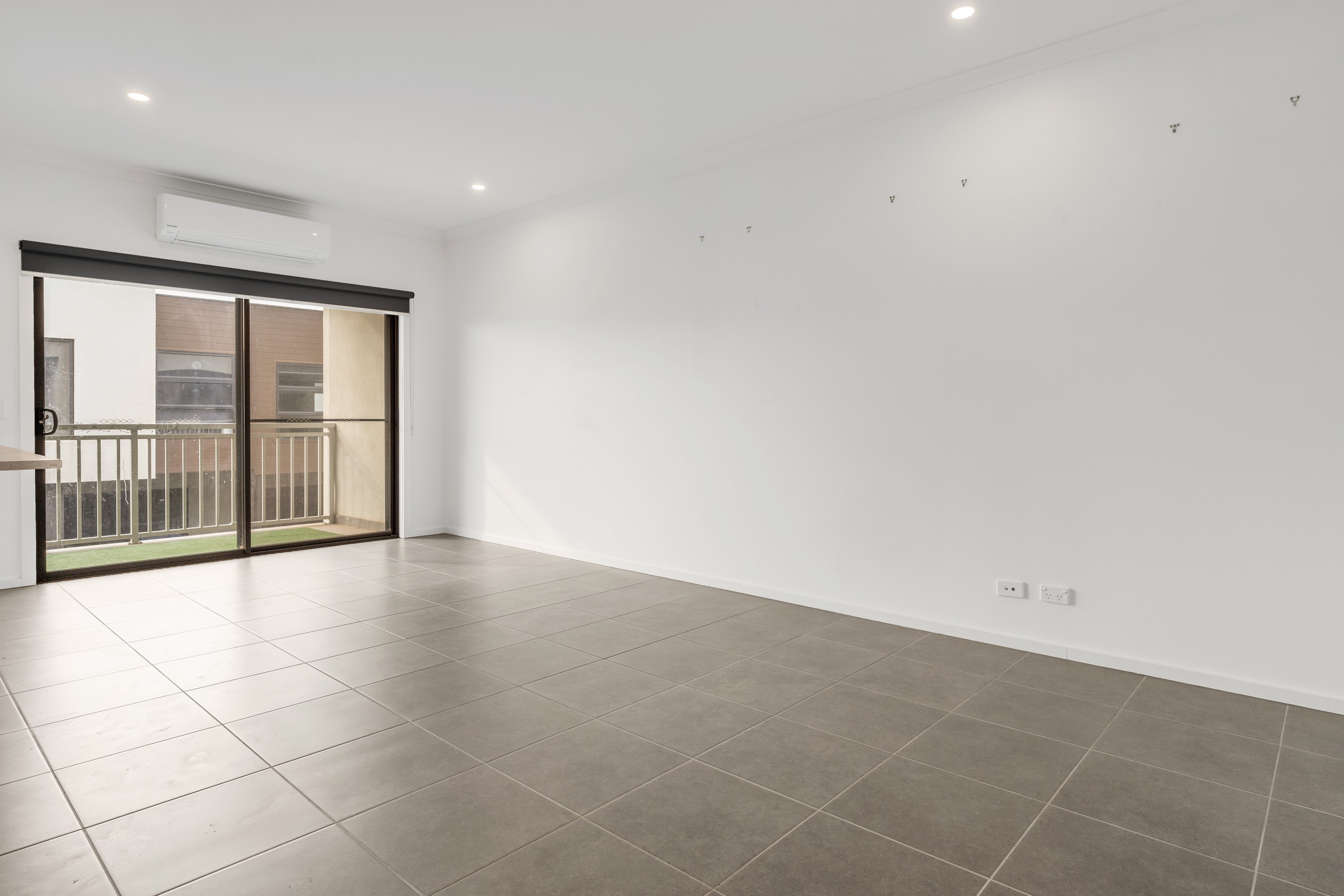 3F Charlwood Promenade, Werribee, VIC 3030