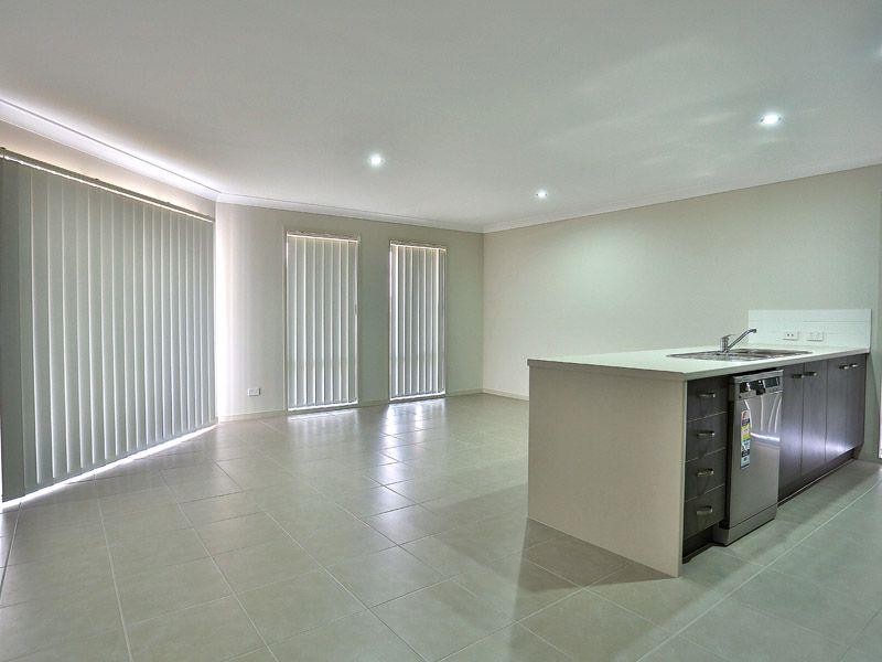74 Cirrus Way, Coomera, QLD 4209