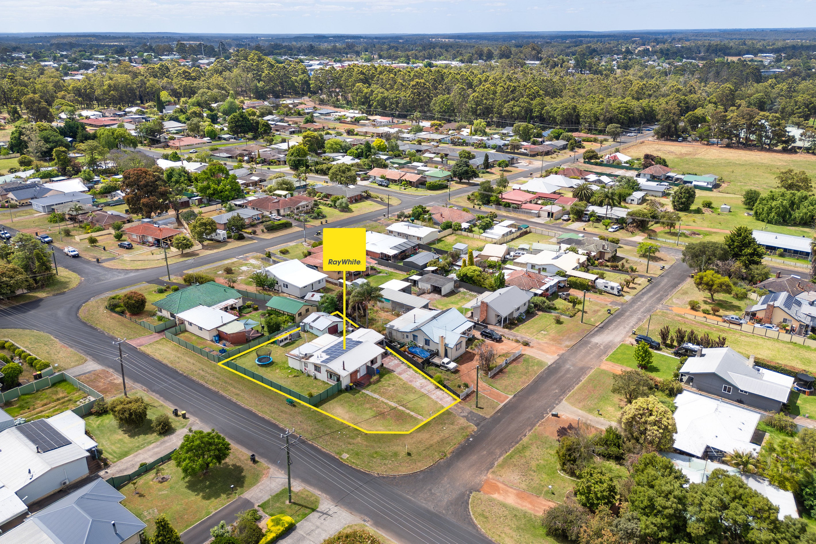 1 Thomas Street, Manjimup, WA 6258