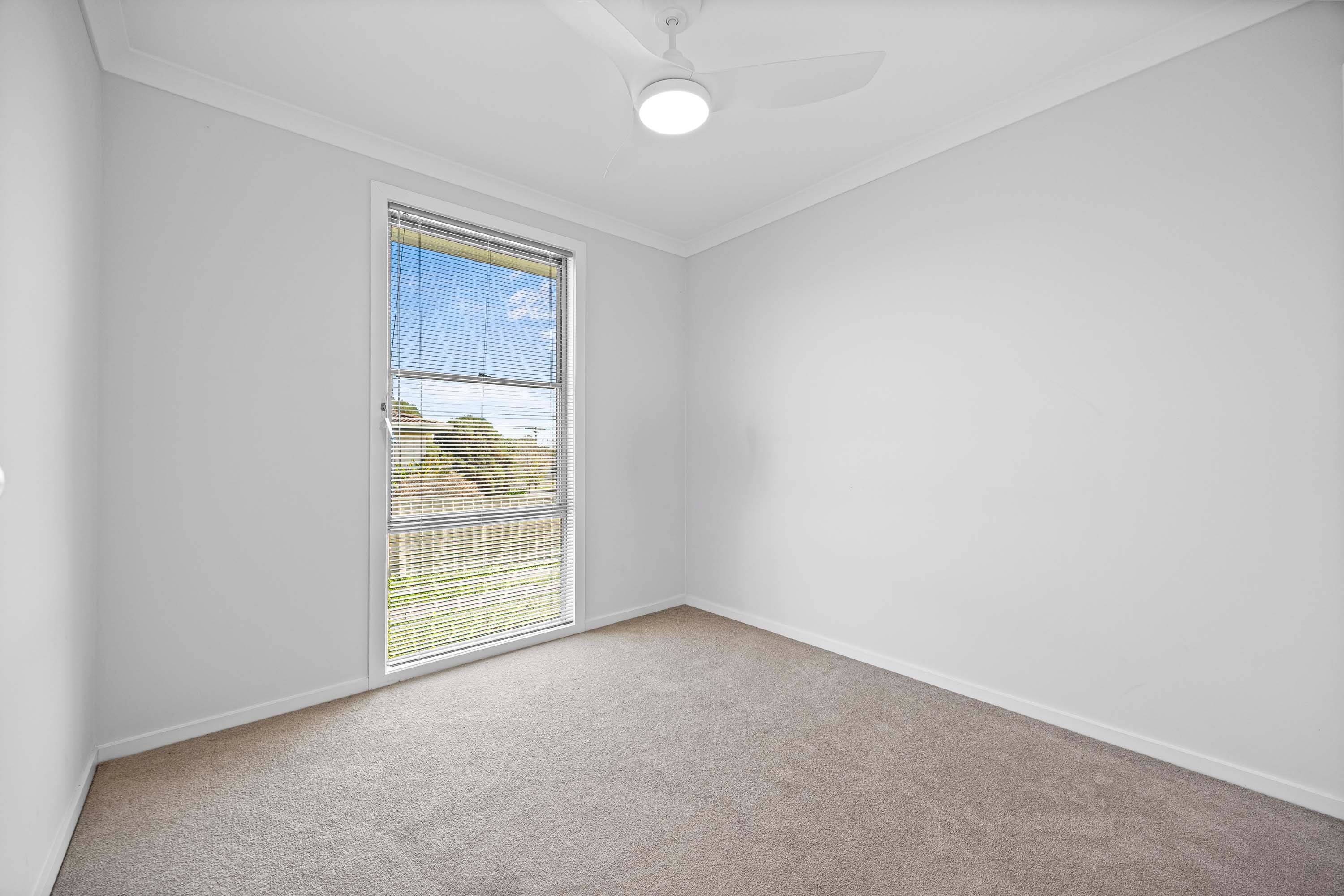 30 Warren Street — photo 8 of 11