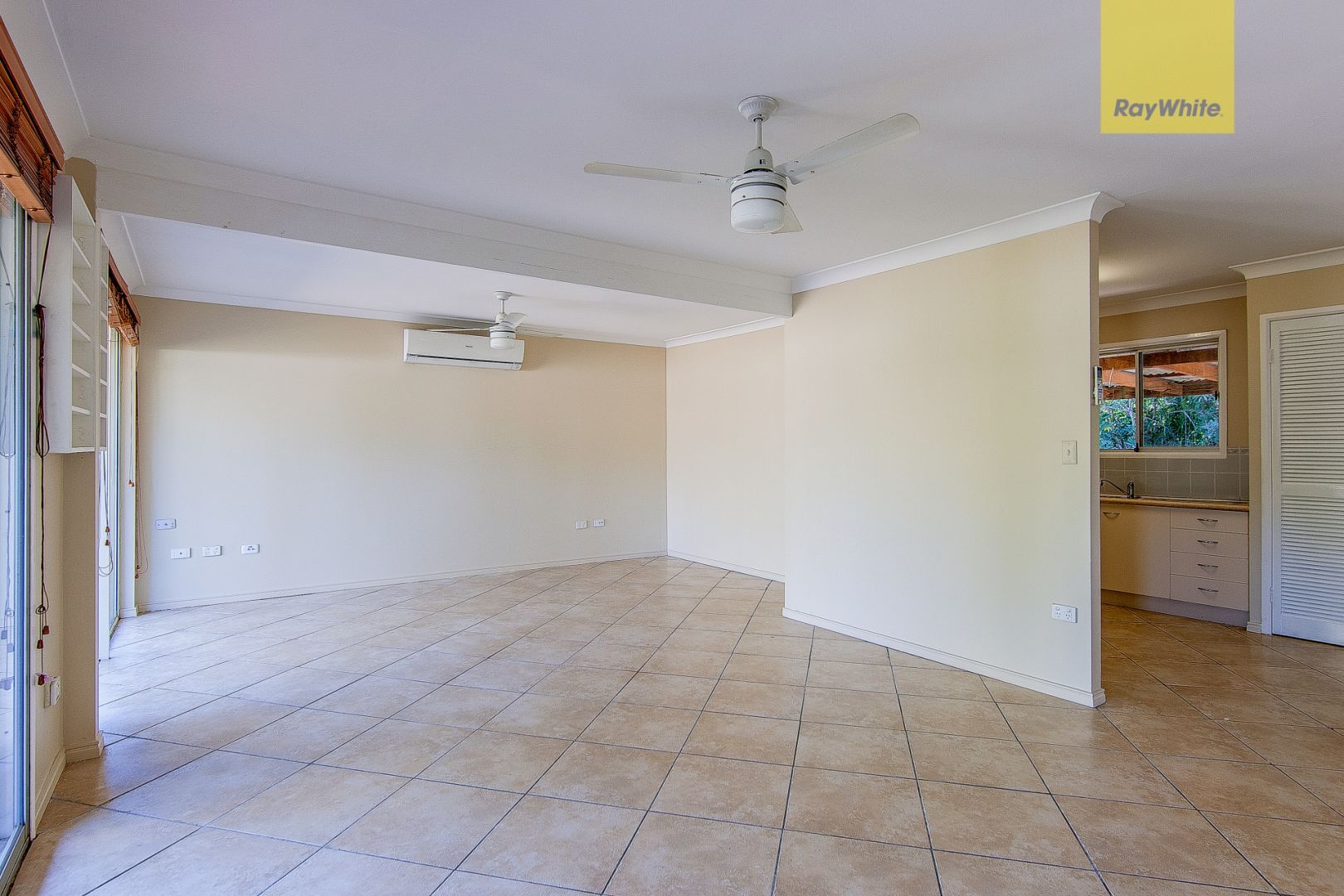 10 Crest Street, Beenleigh, QLD 4207