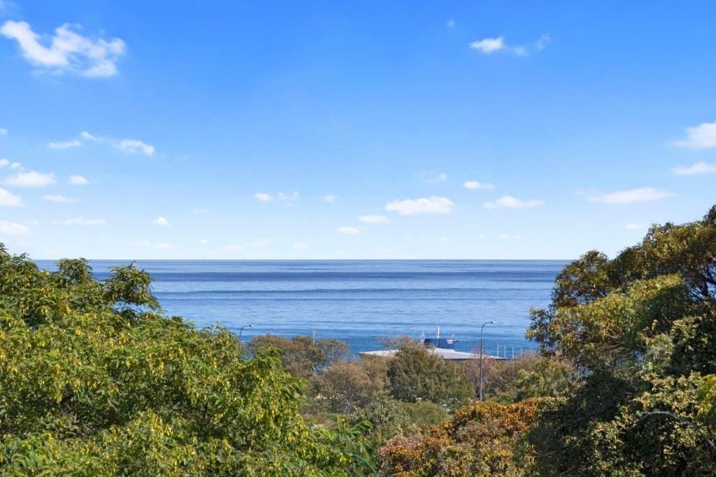 25 Hesperia Avenue, City Beach, WA 6015