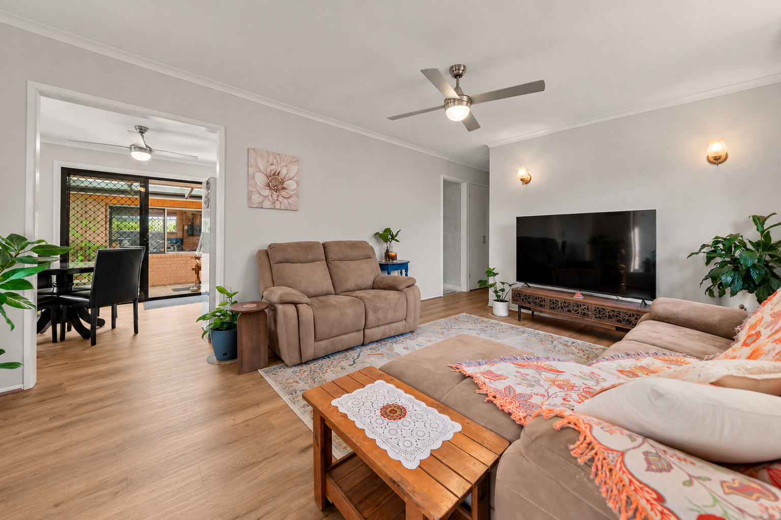 14 Glen Noble Avenue — photo 8 of 30