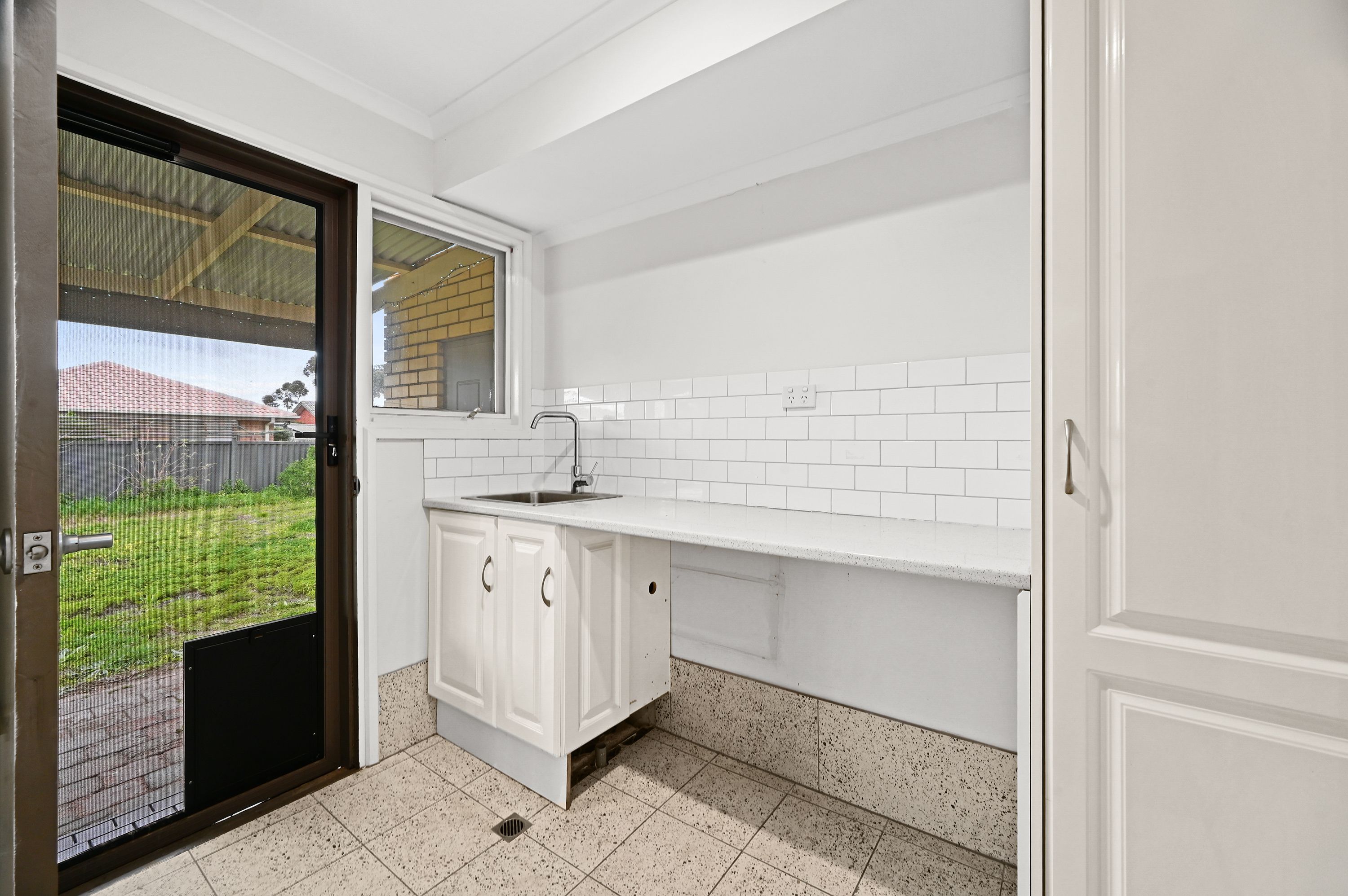 33 Seaspray Avenue — photo 18 of 24