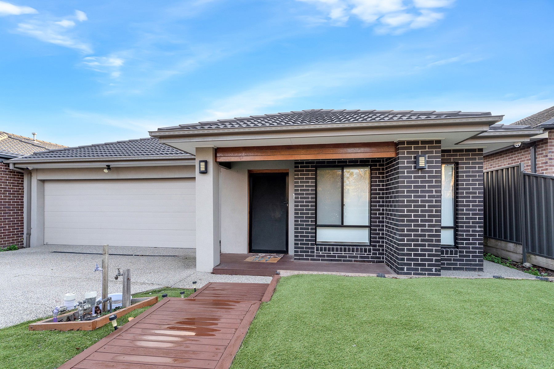 13 Horizon Boulevard, Greenvale, VIC 3059