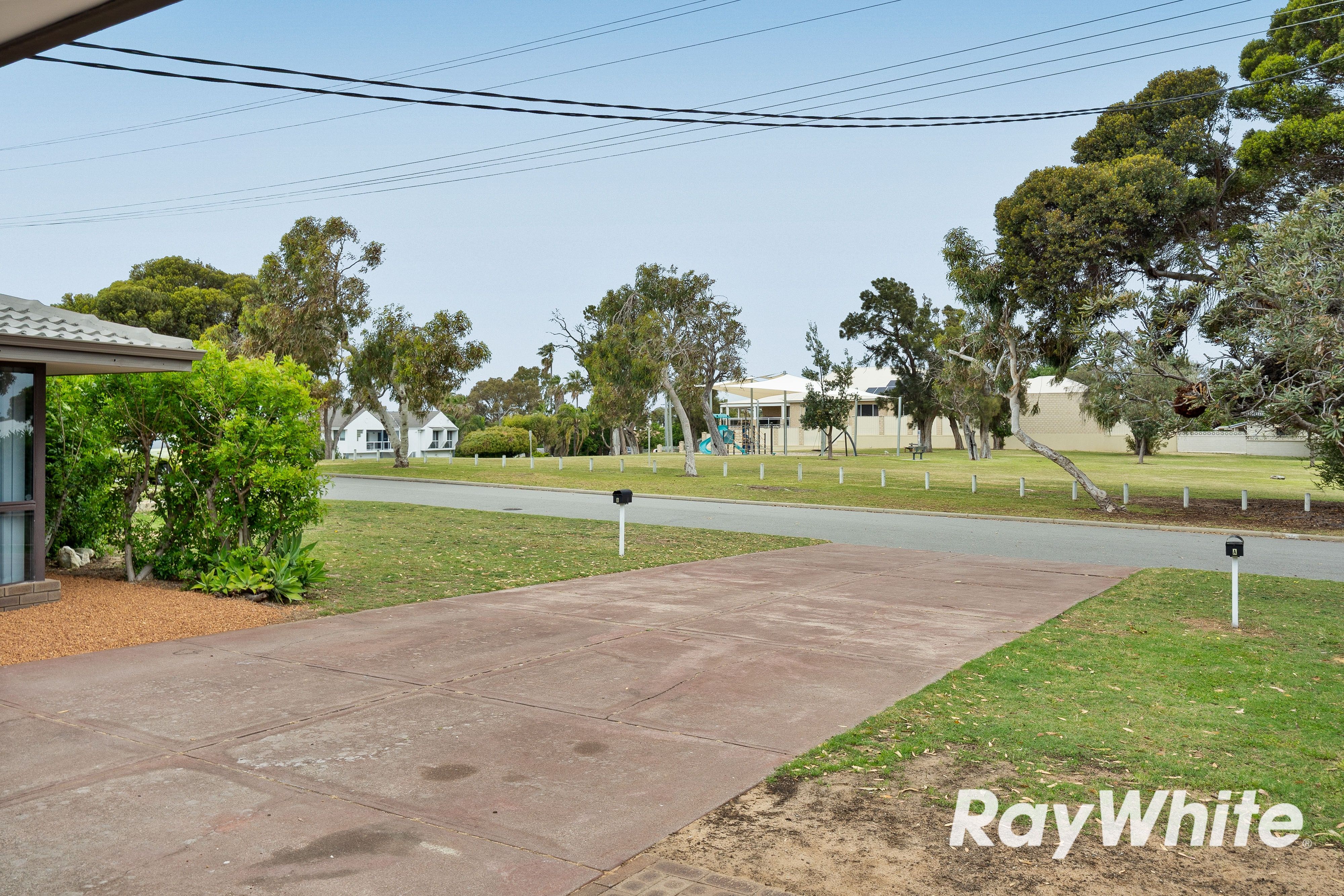 8B Cathryn Street — photo 13 of 21