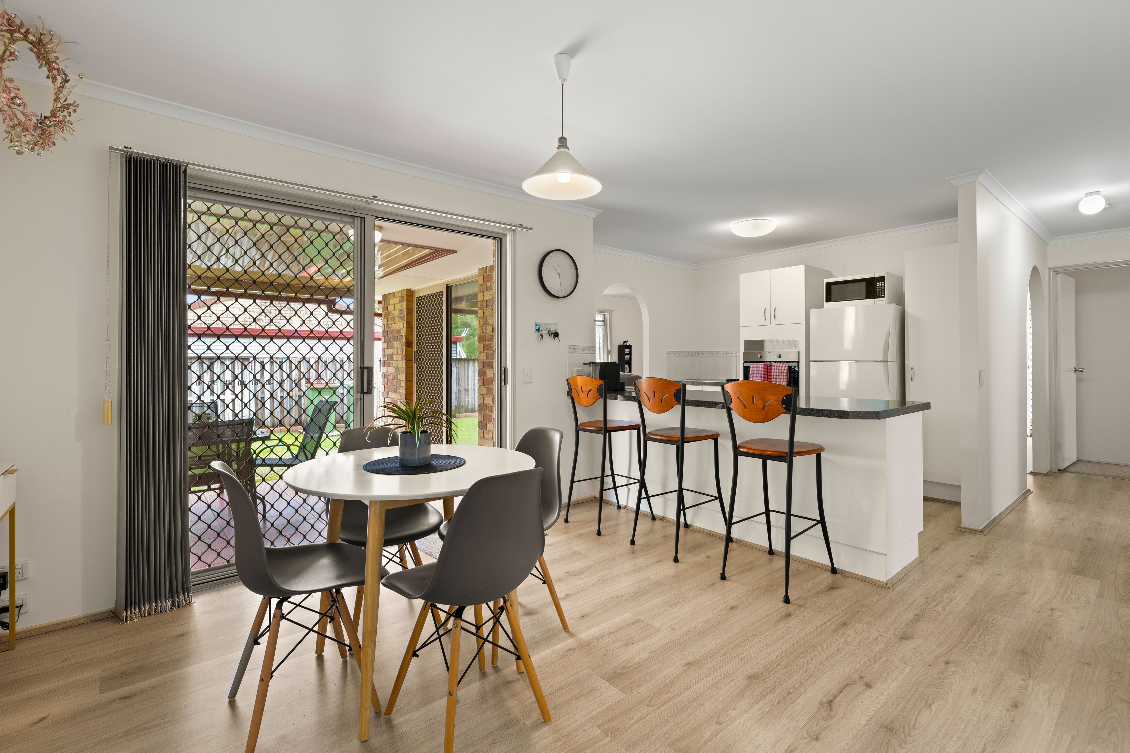 10 Bryony Place, Elanora, QLD 4221