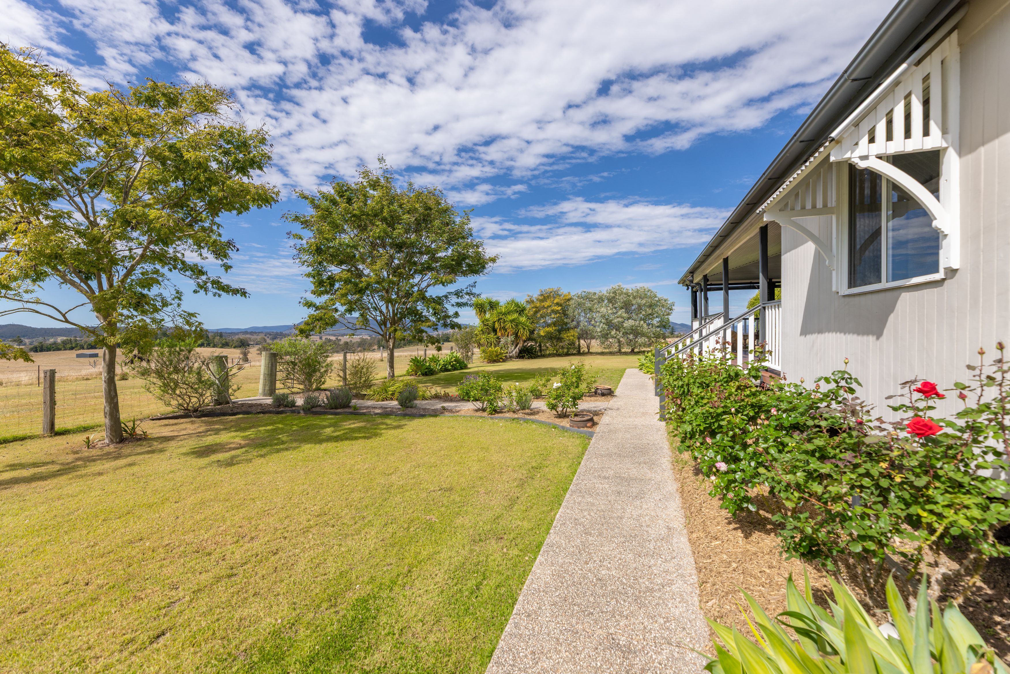 4516 Esk Kilcoy Road — photo 25 of 30