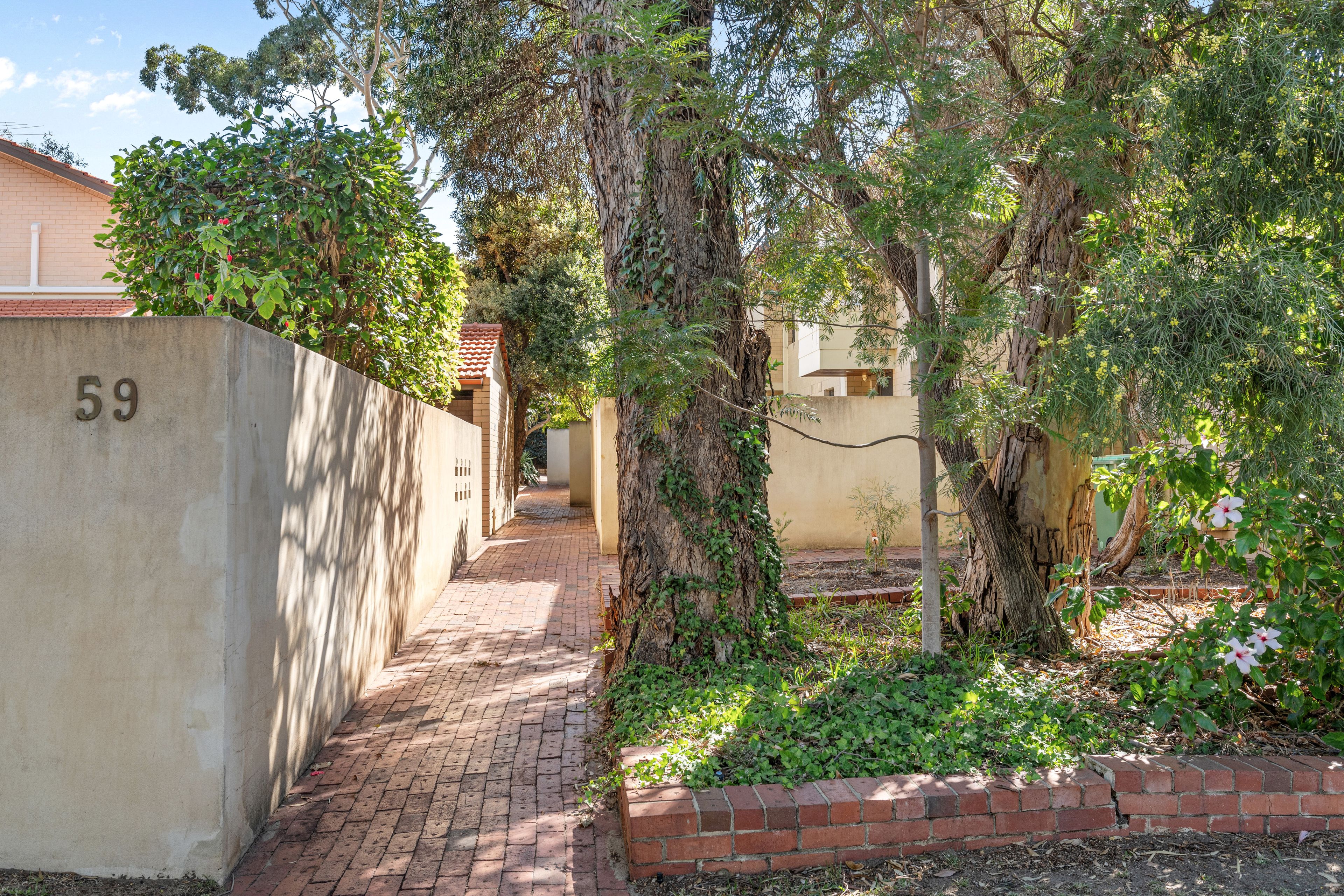 2/59 Dalkeith Road, Nedlands WA 6009