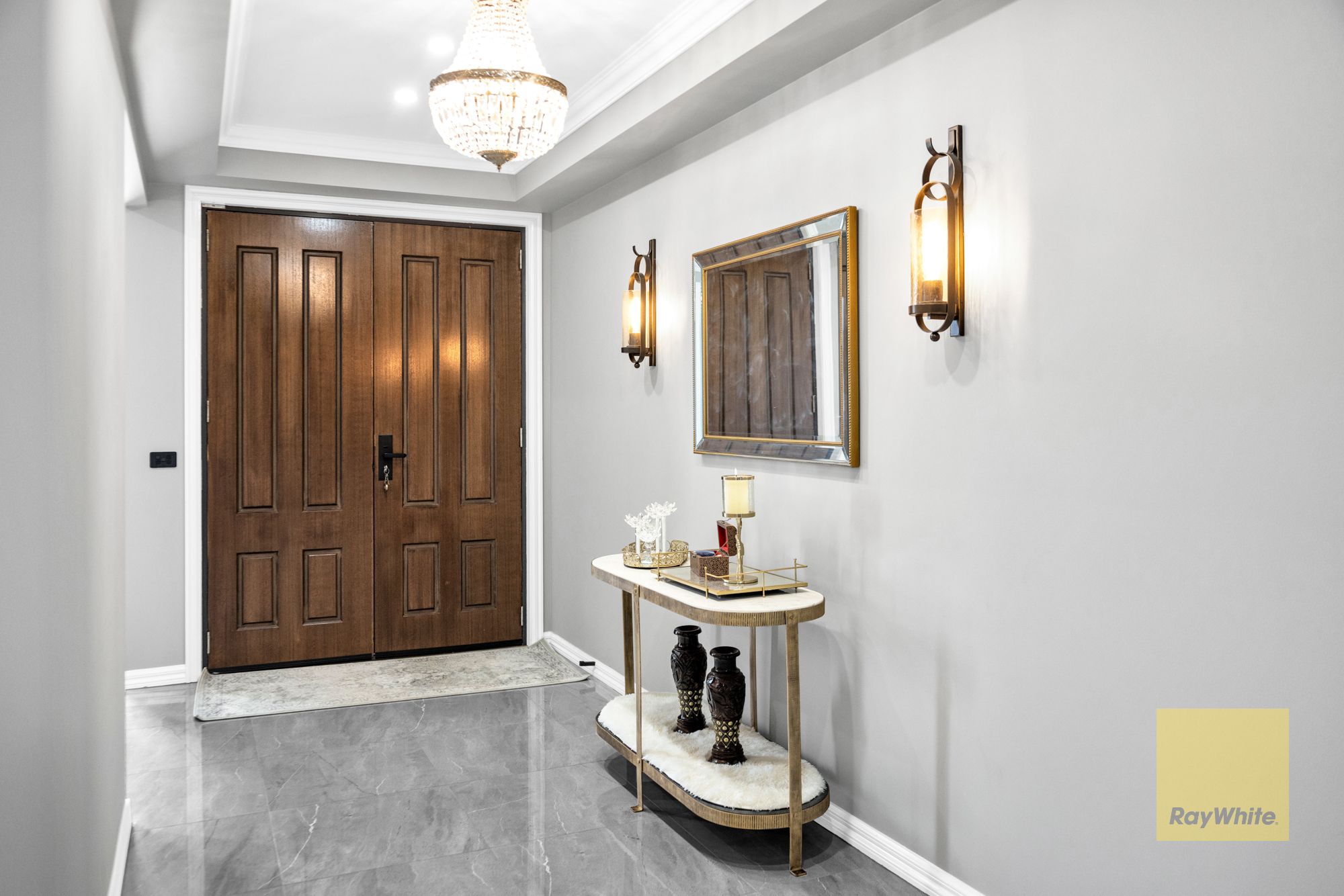 992 Morris Road — photo 3 of 12