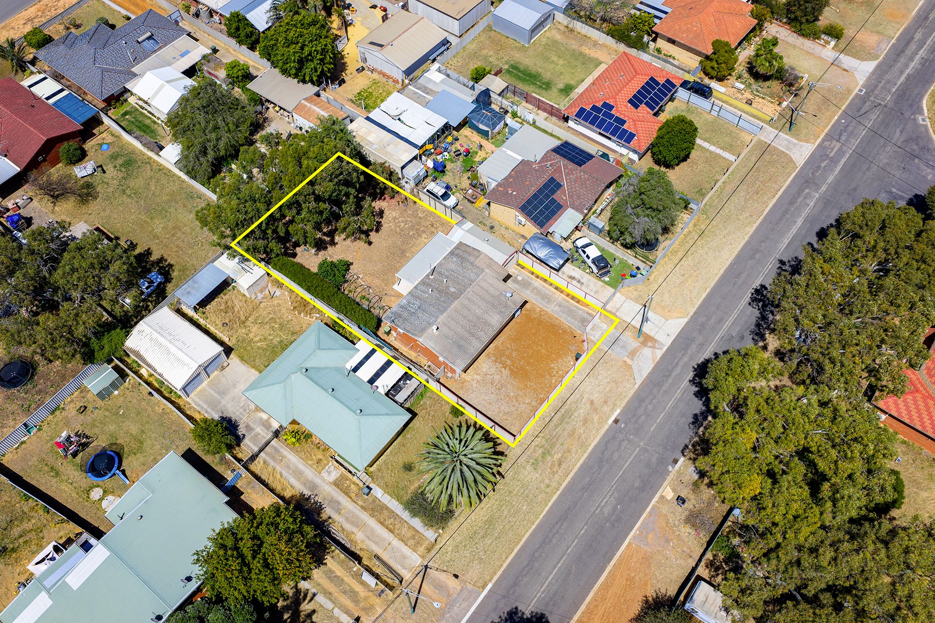 71 Kenny Crescent, Rangeway, WA 6530